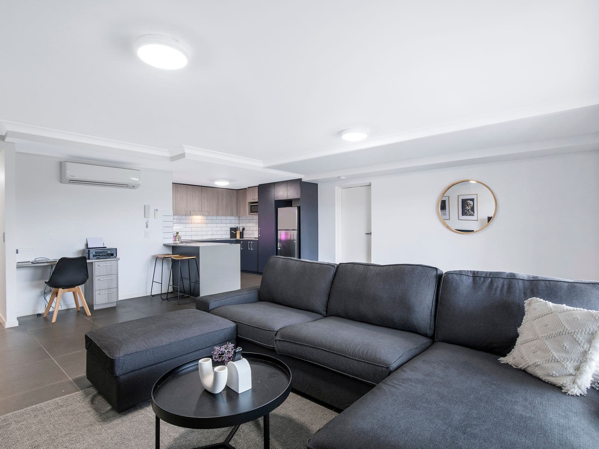 39 Thomas Street, Chermside QLD 4032, Chermside - Thumbnail 2
