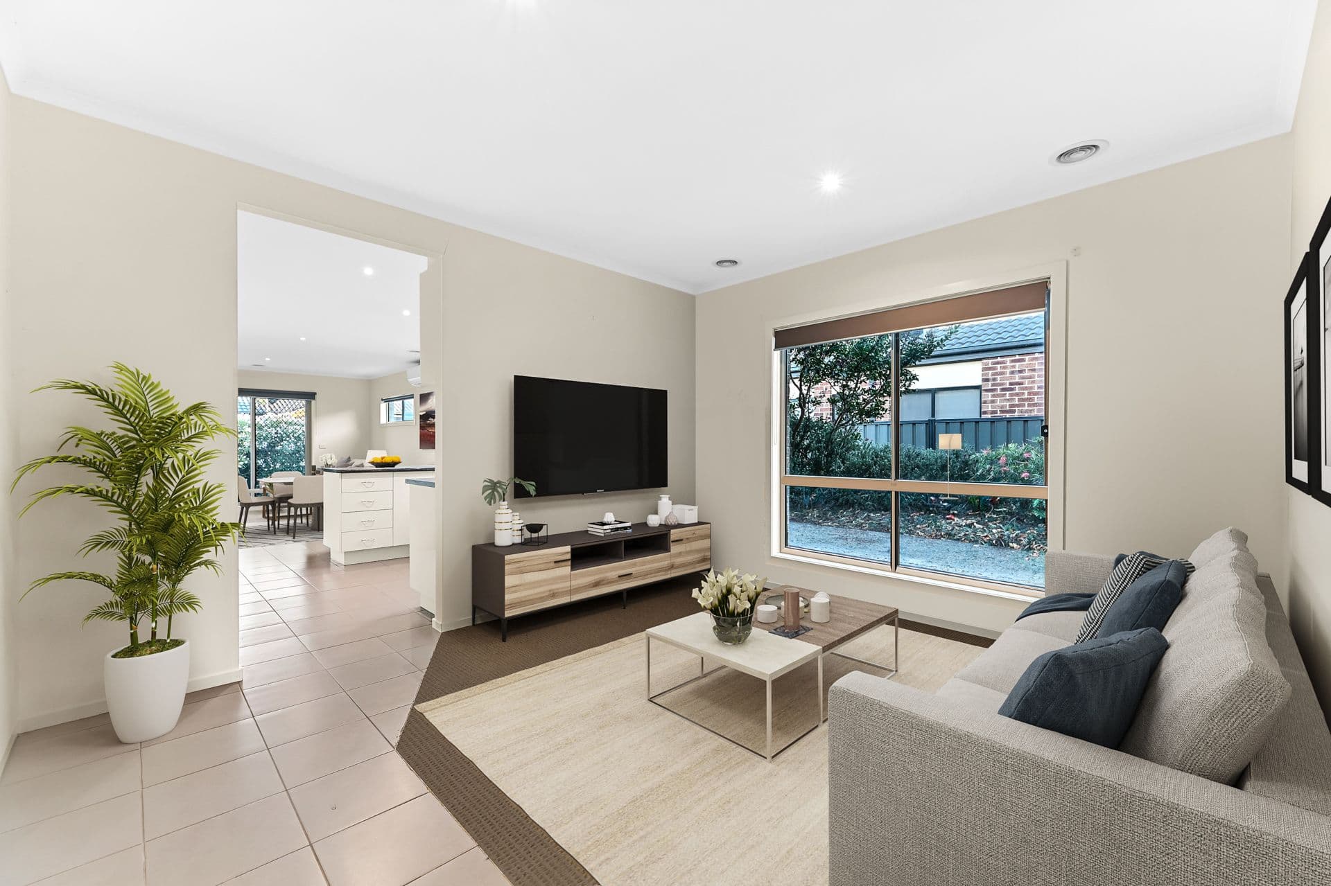 13 Appaloosa Grove, Clyde North VIC 3978, Clyde North - Thumbnail 2