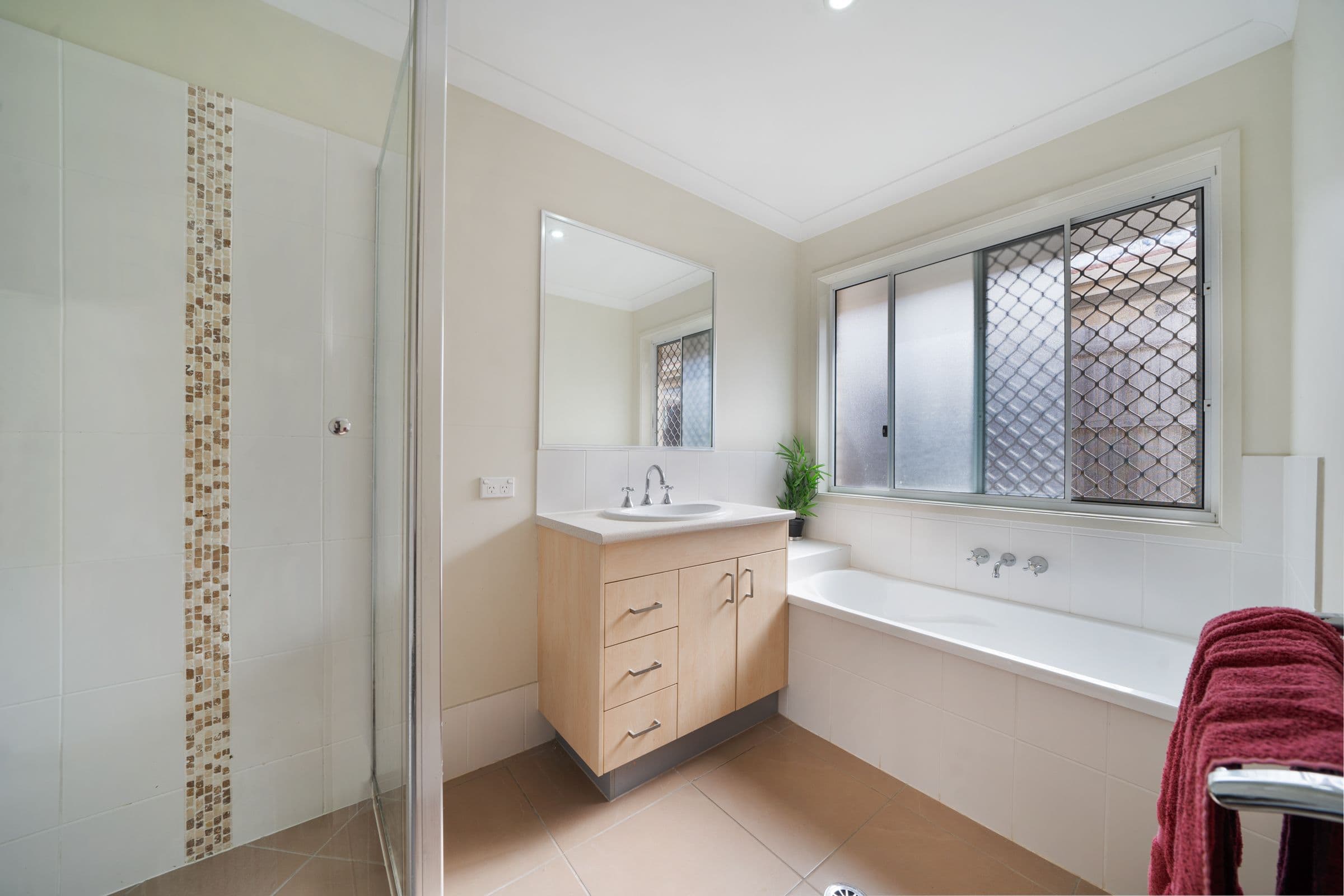 10 Miers Crescent, Murrumba Downs QLD 4503, Murrumba Downs - Thumbnail 5