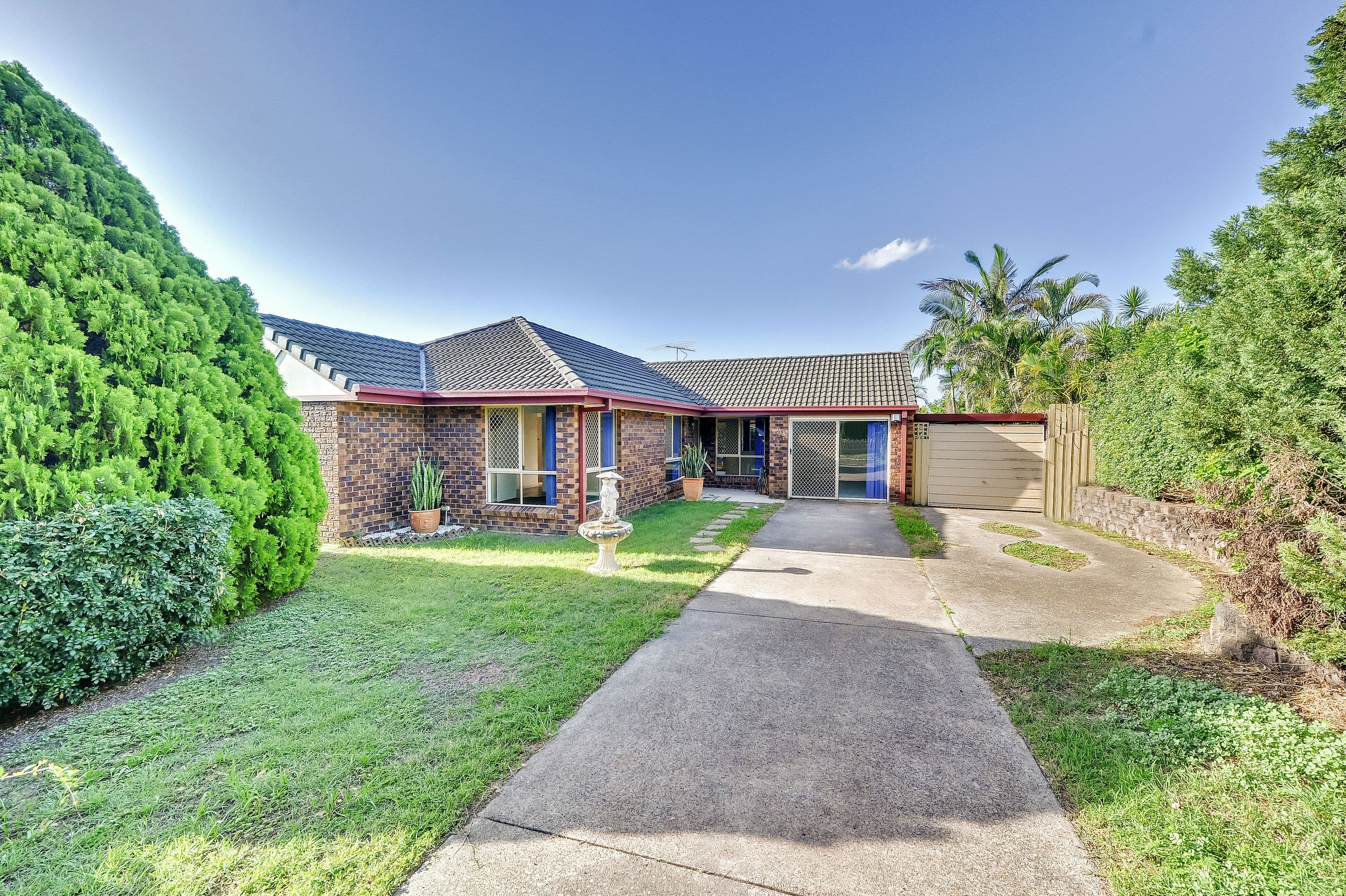 6 Newstead Crescent, REDBANK PLAINS QLD 4301, Redbank Plains - Thumbnail 2