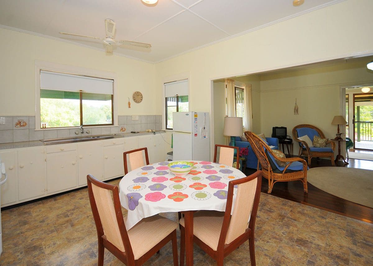 26 Sandrabarbara Drive, BOORAL QLD 4655, Booral - Thumbnail 2