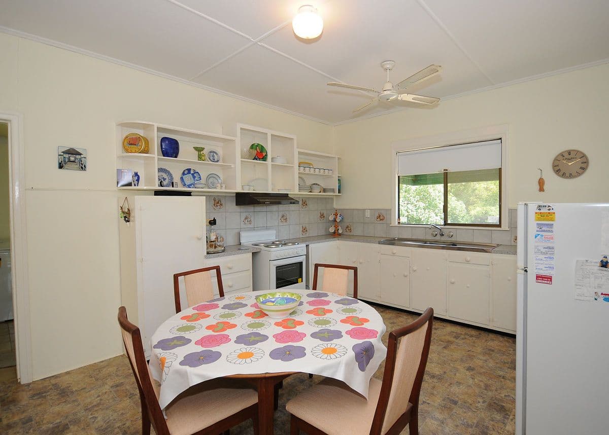 26 Sandrabarbara Drive, BOORAL QLD 4655, Booral - Thumbnail 3