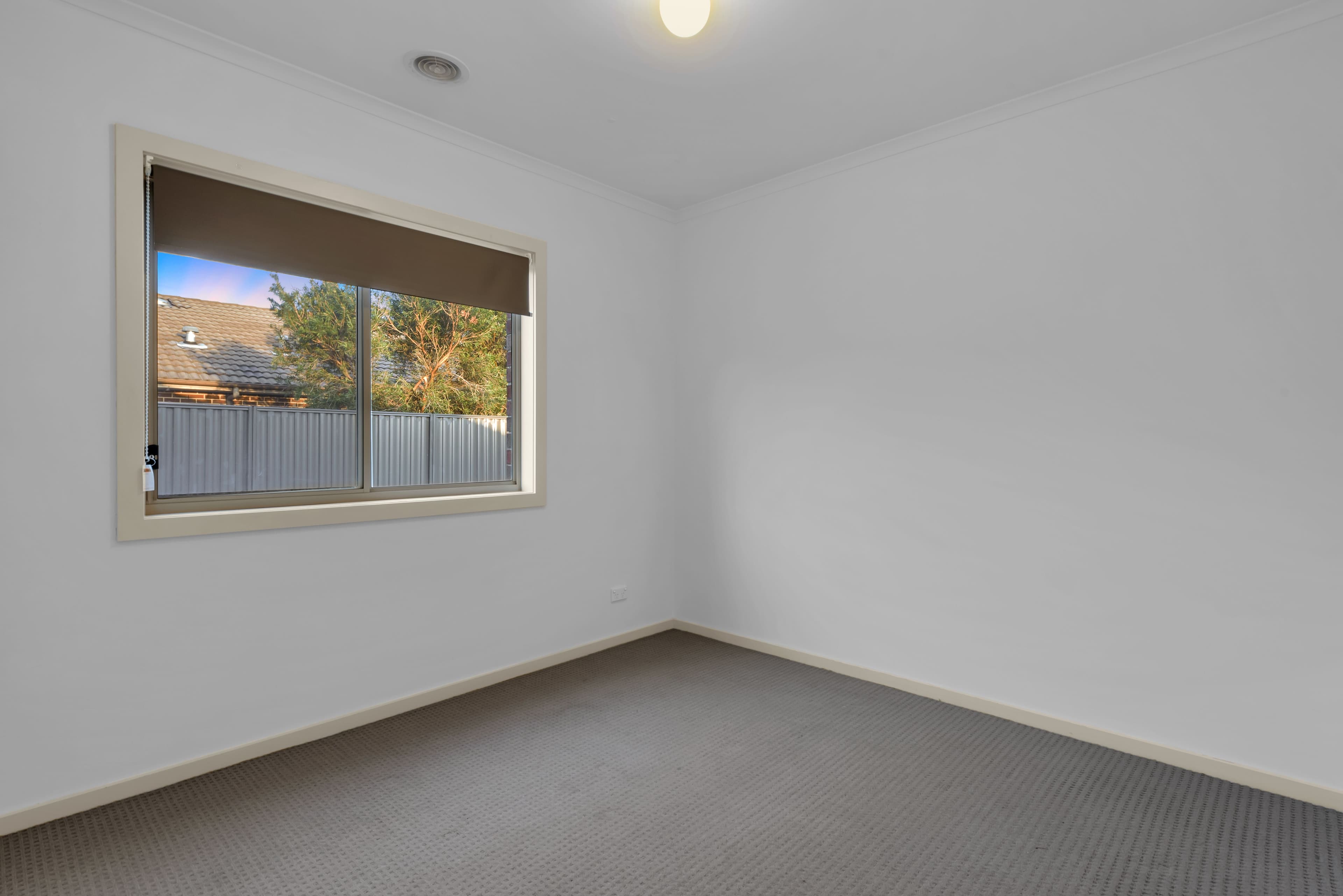 4 Persimmon Lane, Pakenham VIC 3810, Pakenham - Thumbnail 6