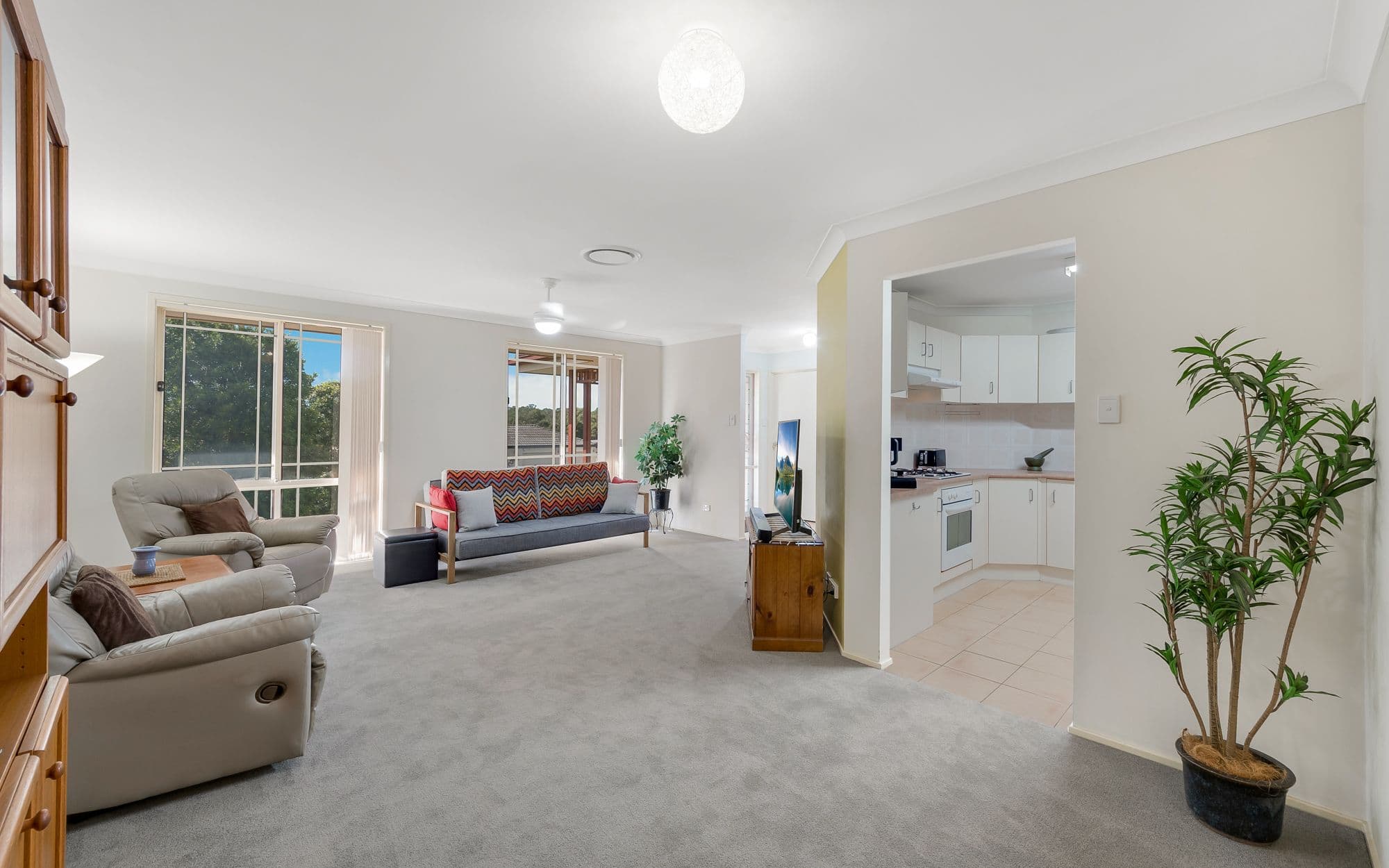 49 McLaughlin Circuit, Bradbury NSW 2560, Bradbury - Thumbnail 3
