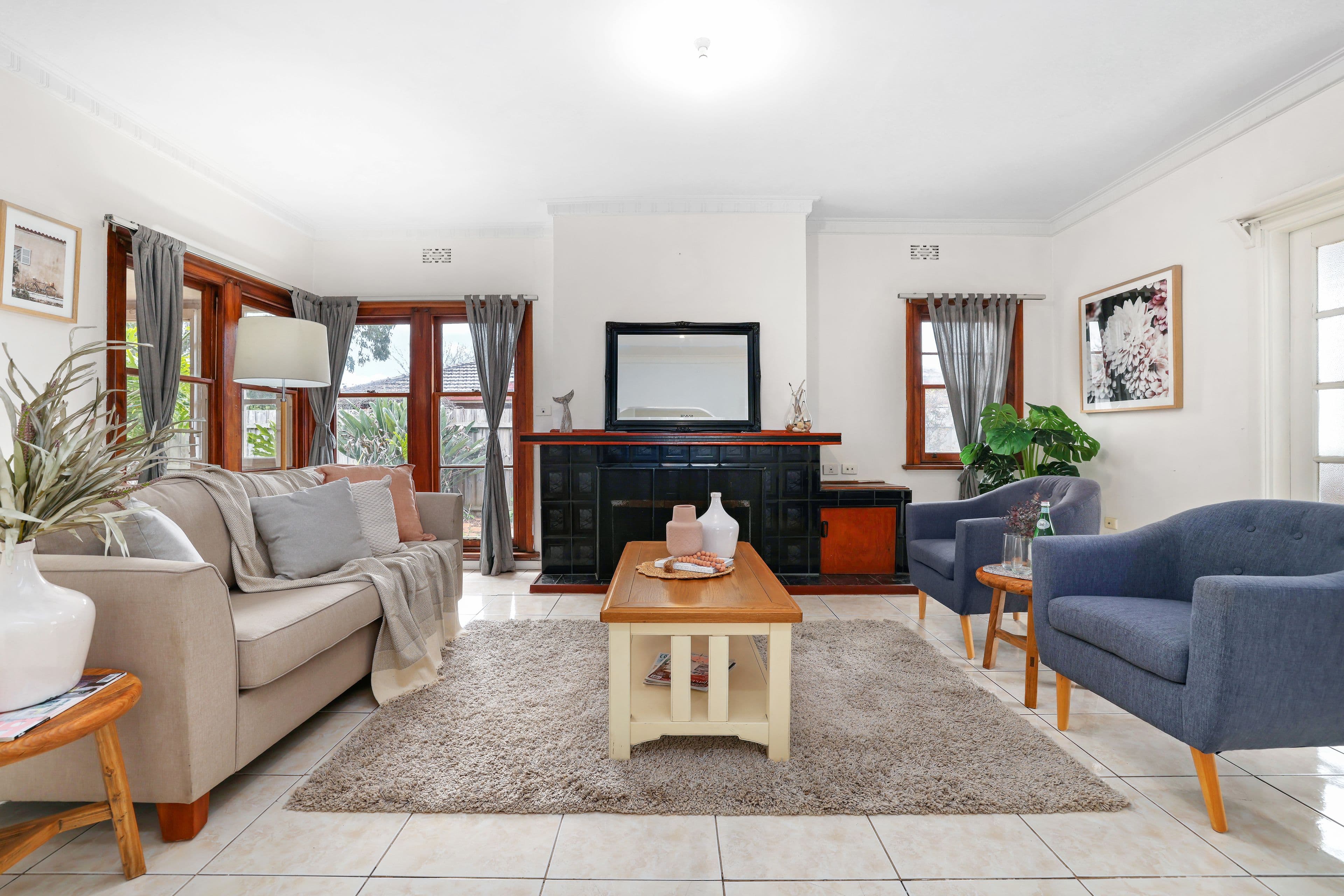 18 Robinsons Road, Seaford VIC 3198, Seaford - Thumbnail 3