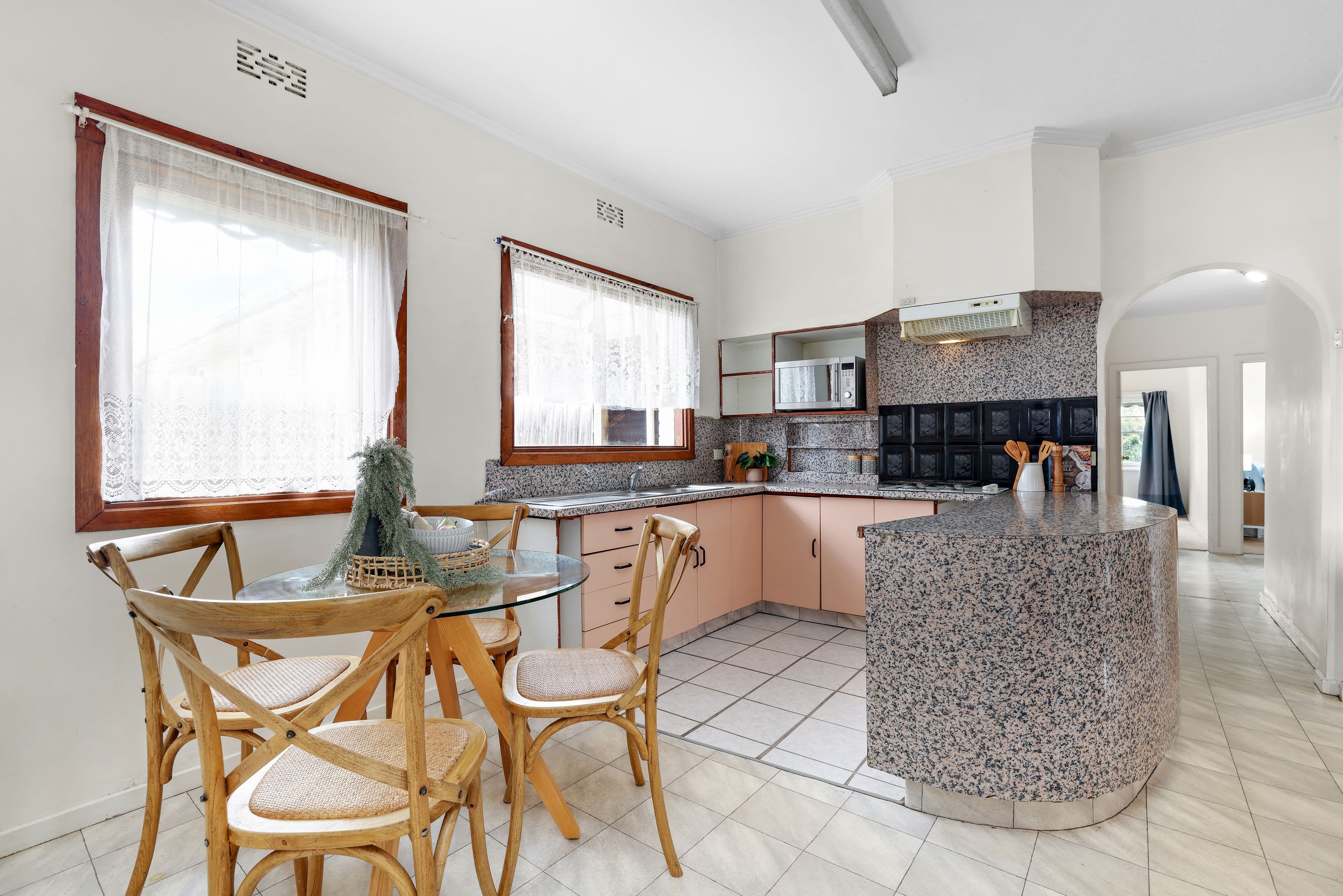 18 Robinsons Road, Seaford VIC 3198, Seaford - Thumbnail 7
