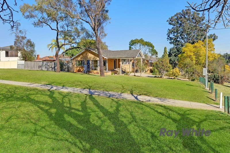 15 Coral Tree Drive, Carlingford - Image 1