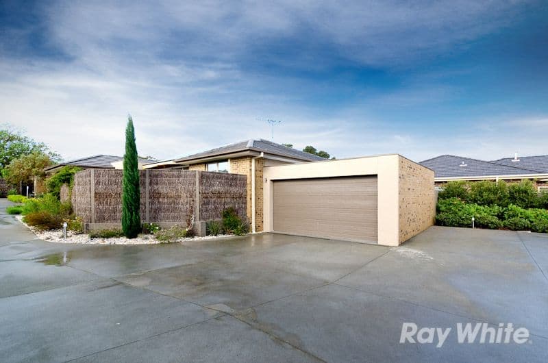 28 Maxwell Street, MORNINGTON VIC 3931, Mornington - Thumbnail 2