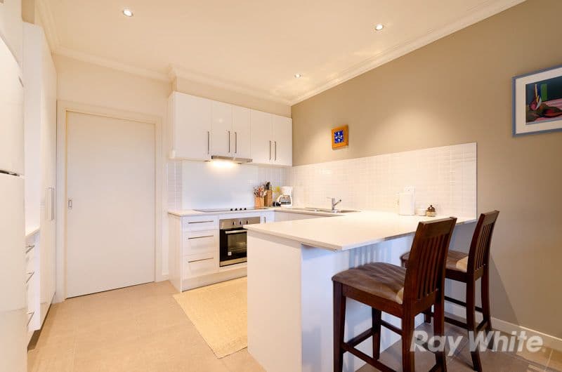 28 Maxwell Street, MORNINGTON VIC 3931, Mornington - Thumbnail 8