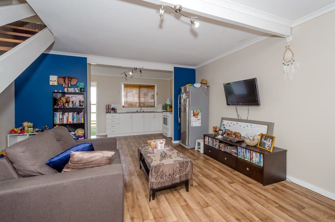 16 McCann Street, South Gladstone QLD 4680, South Gladstone - Thumbnail 2