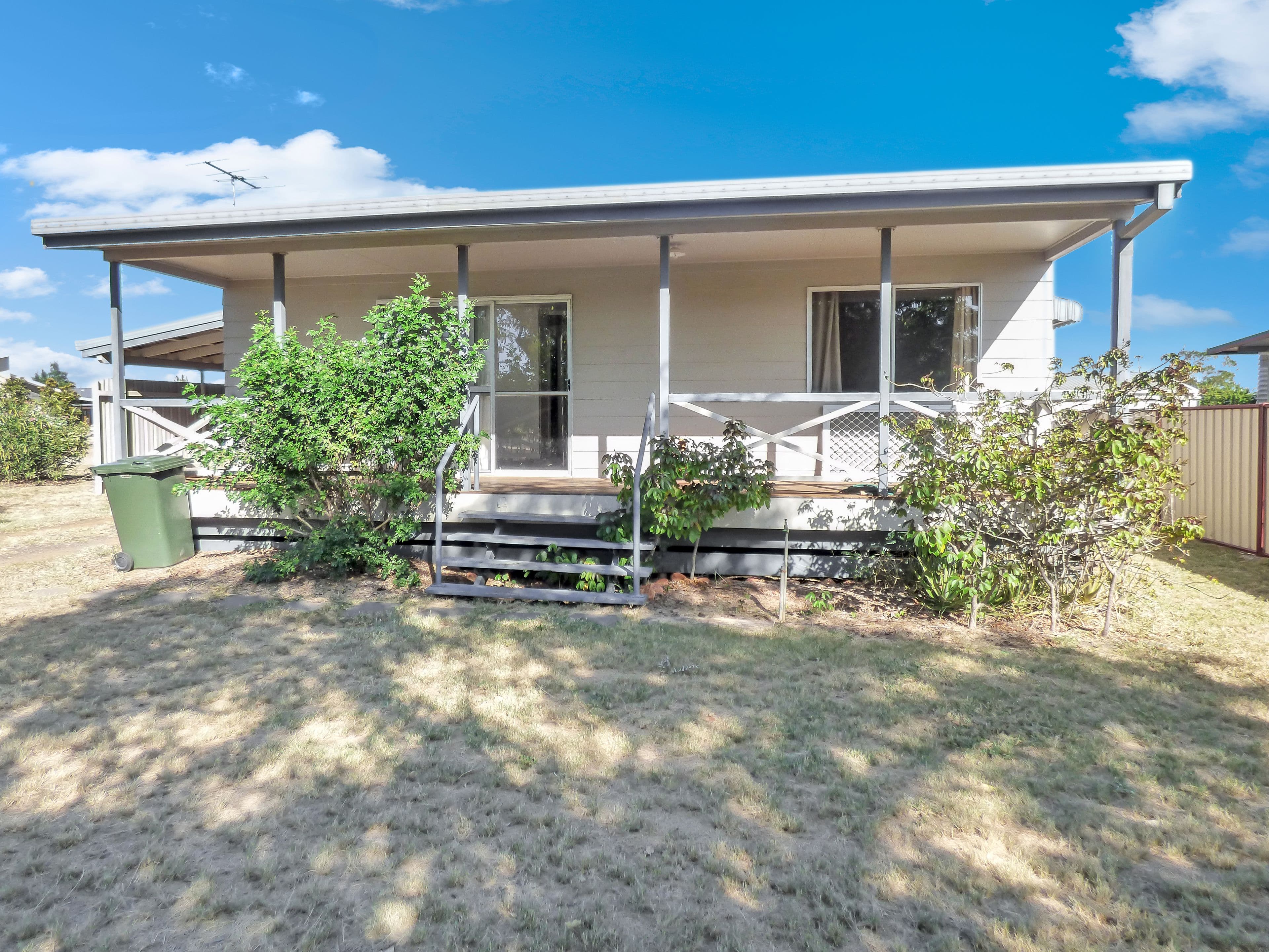 75 Currey Street, Roma QLD 4455, Roma - Image 1