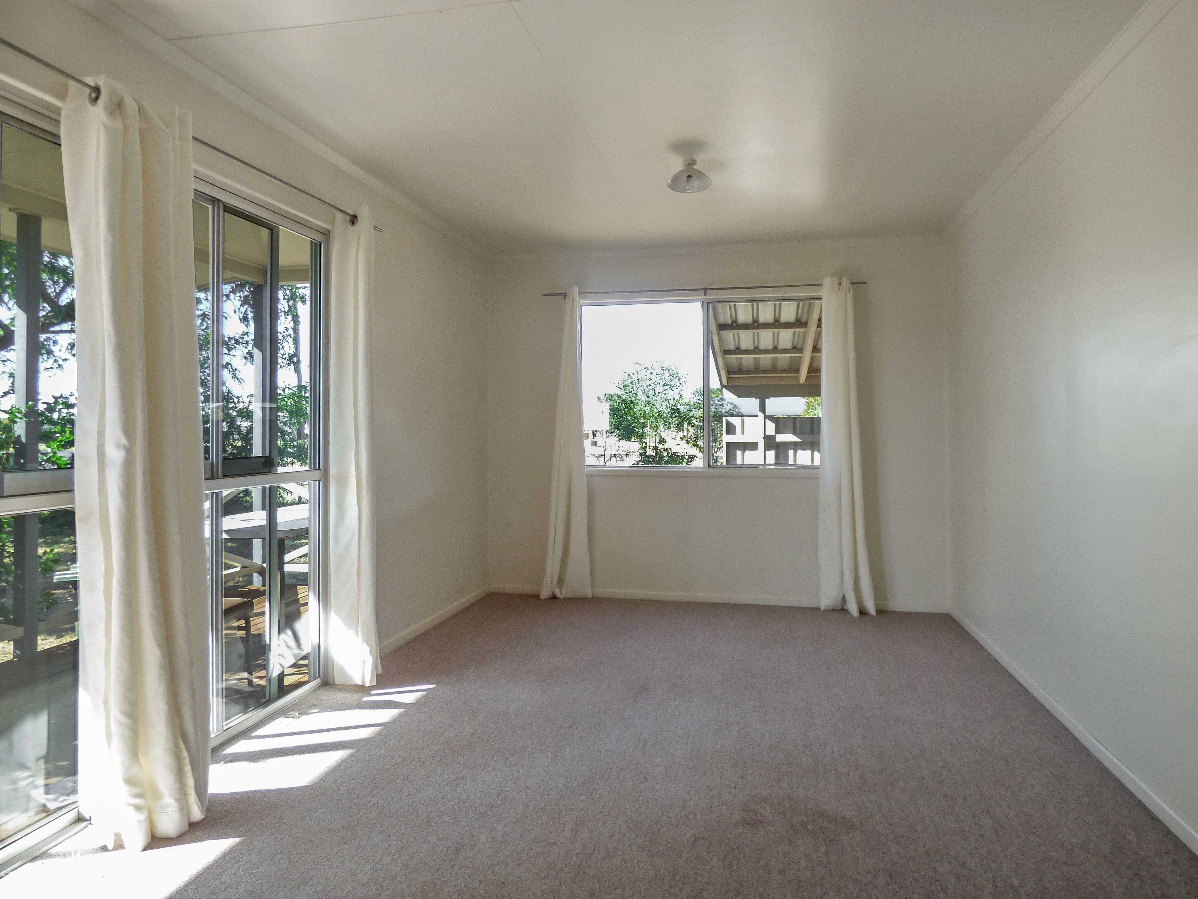 75 Currey Street, Roma QLD 4455, Roma - Thumbnail 5