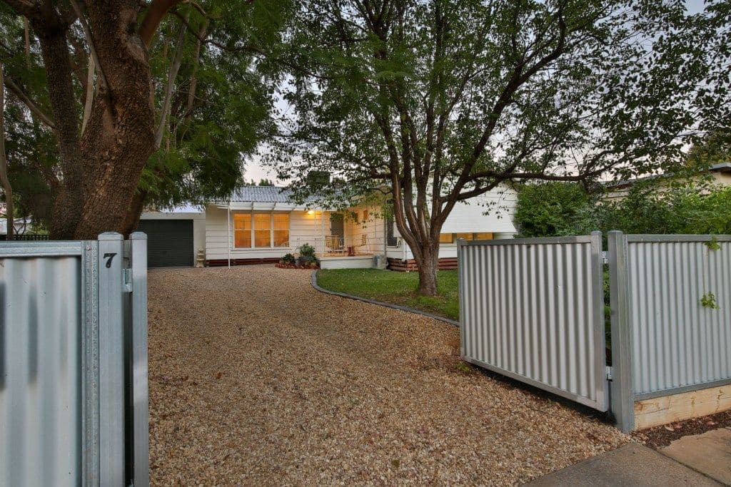 7 Bowen Crescent, Mildura VIC 3500, Mildura - Thumbnail 2