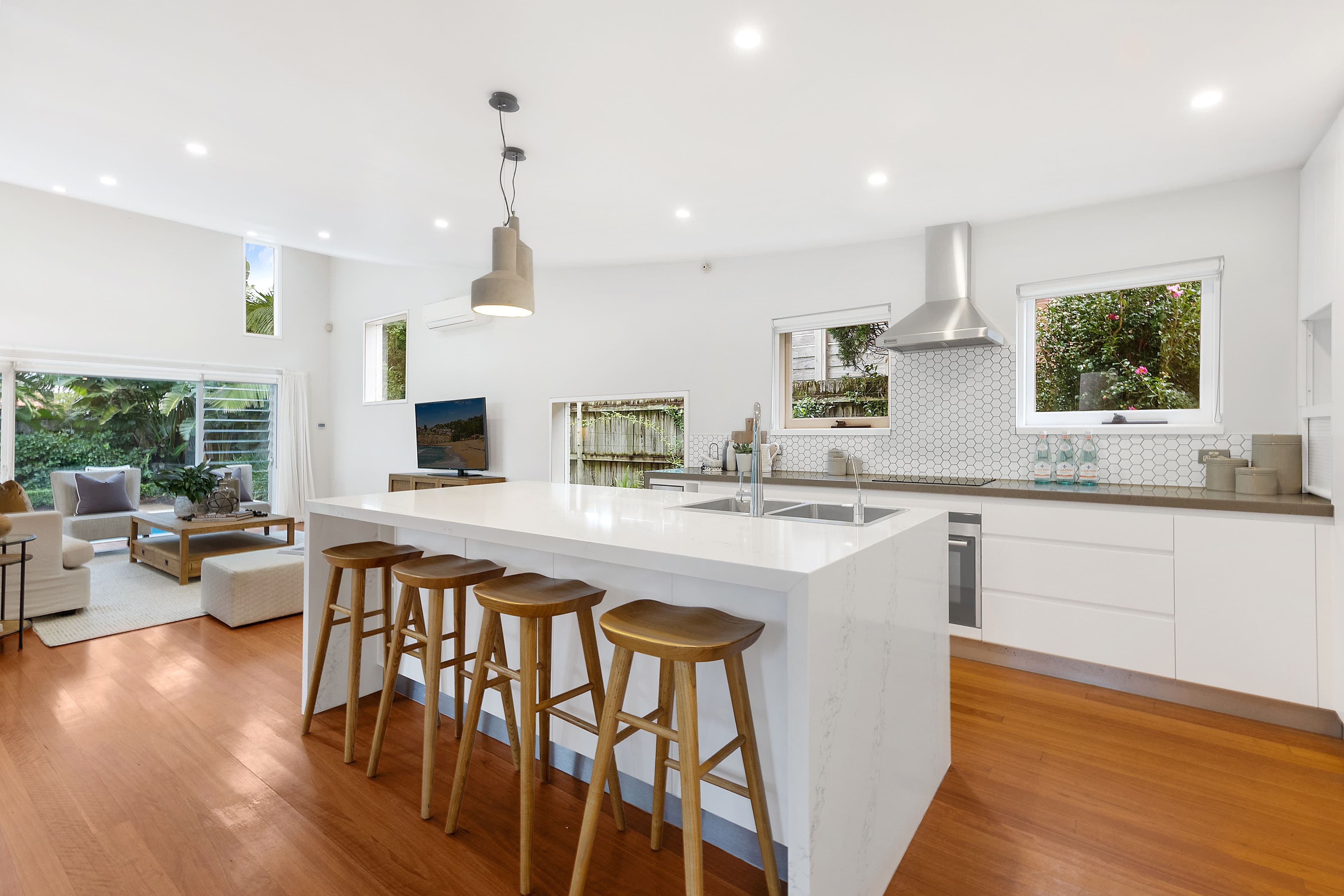 17 Malvern Avenue, Roseville NSW 2069, Roseville - Thumbnail 2
