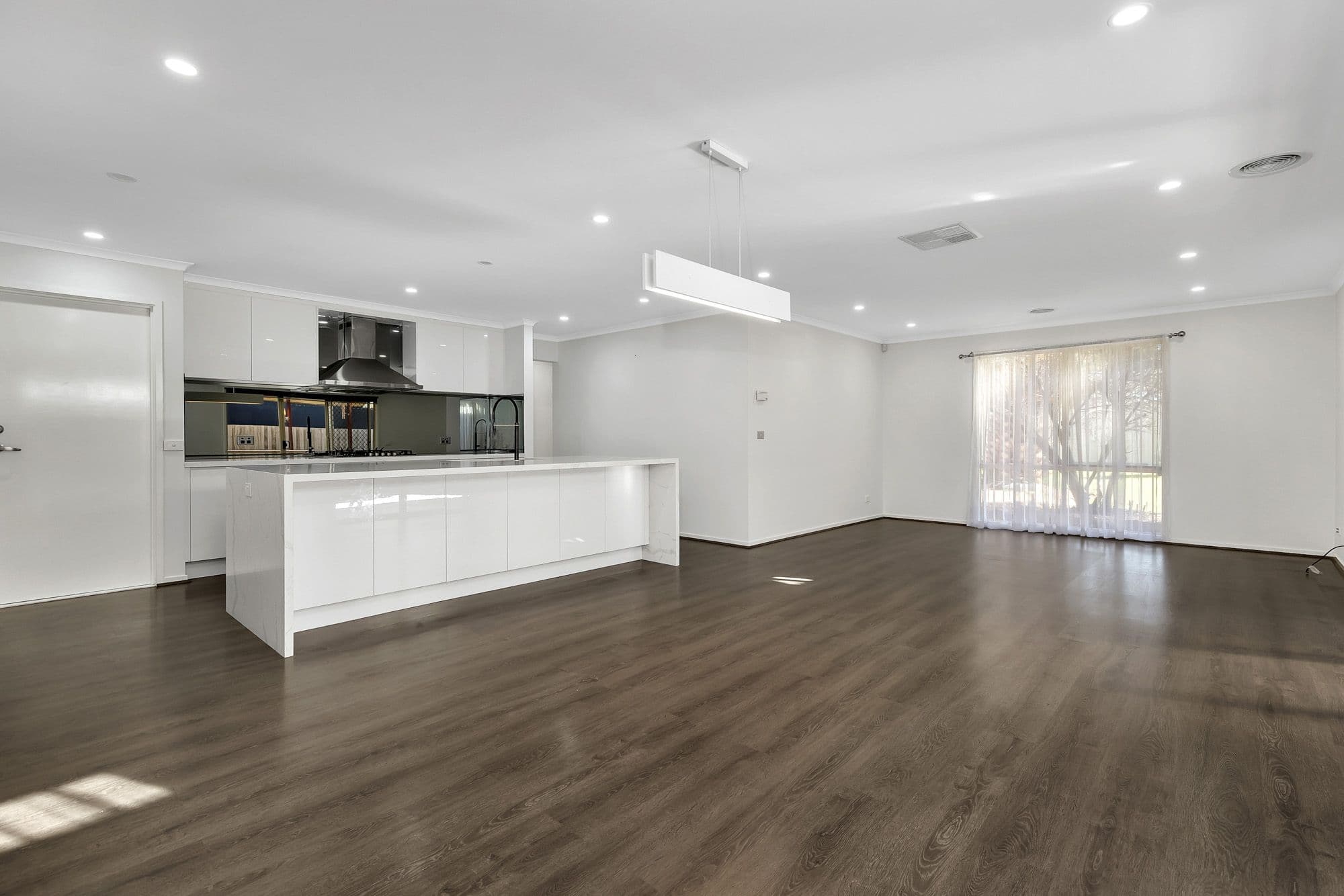 7 Loire Close, Hoppers Crossing VIC 3029, Hoppers Crossing - Thumbnail 5