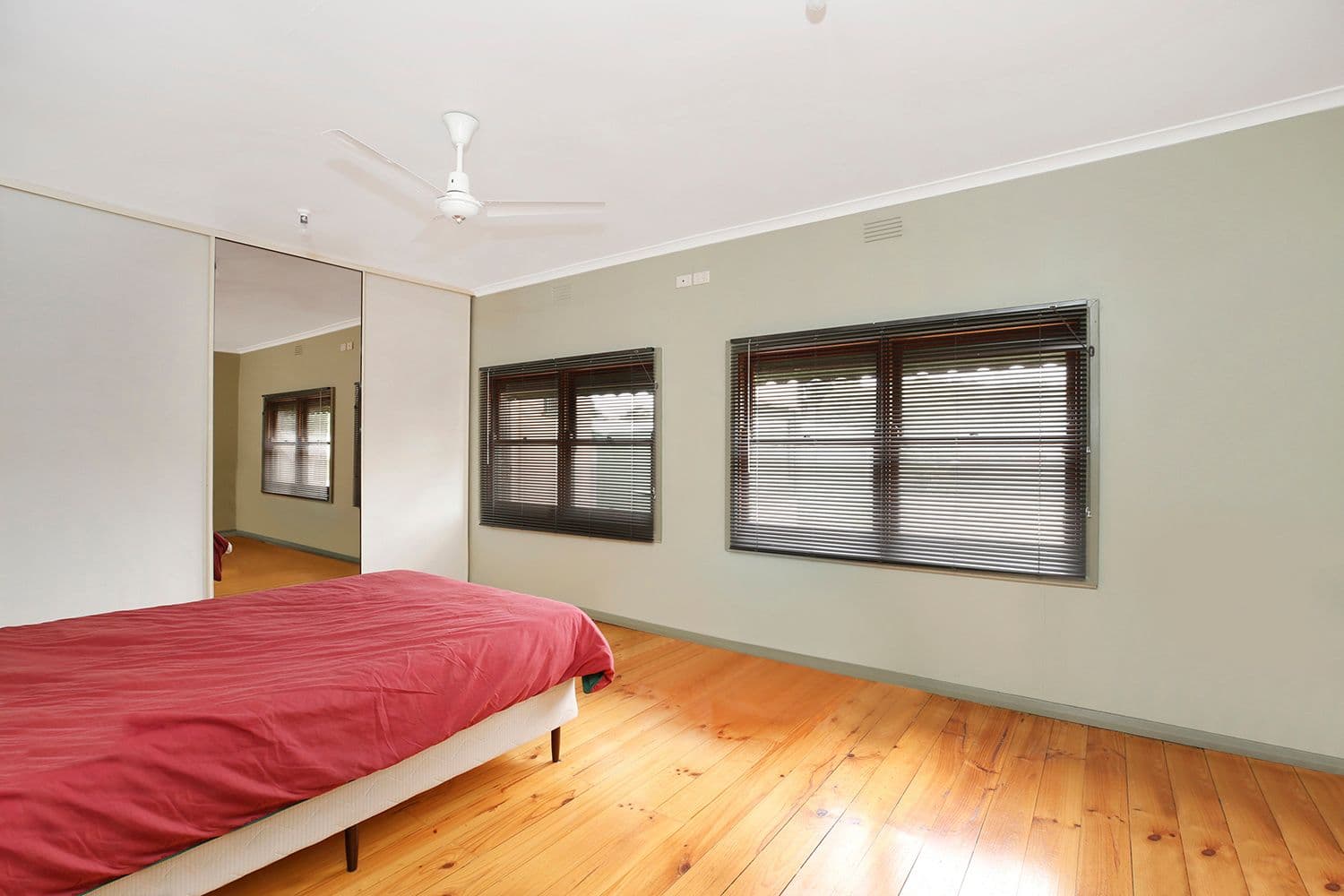 9 Fuller Street, Camperdown VIC 3260, Camperdown - Thumbnail 5