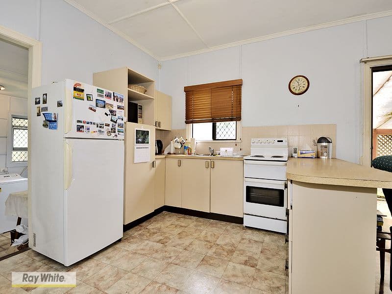 14 Herne Road, Scarborough QLD 4020, Scarborough - Thumbnail 8