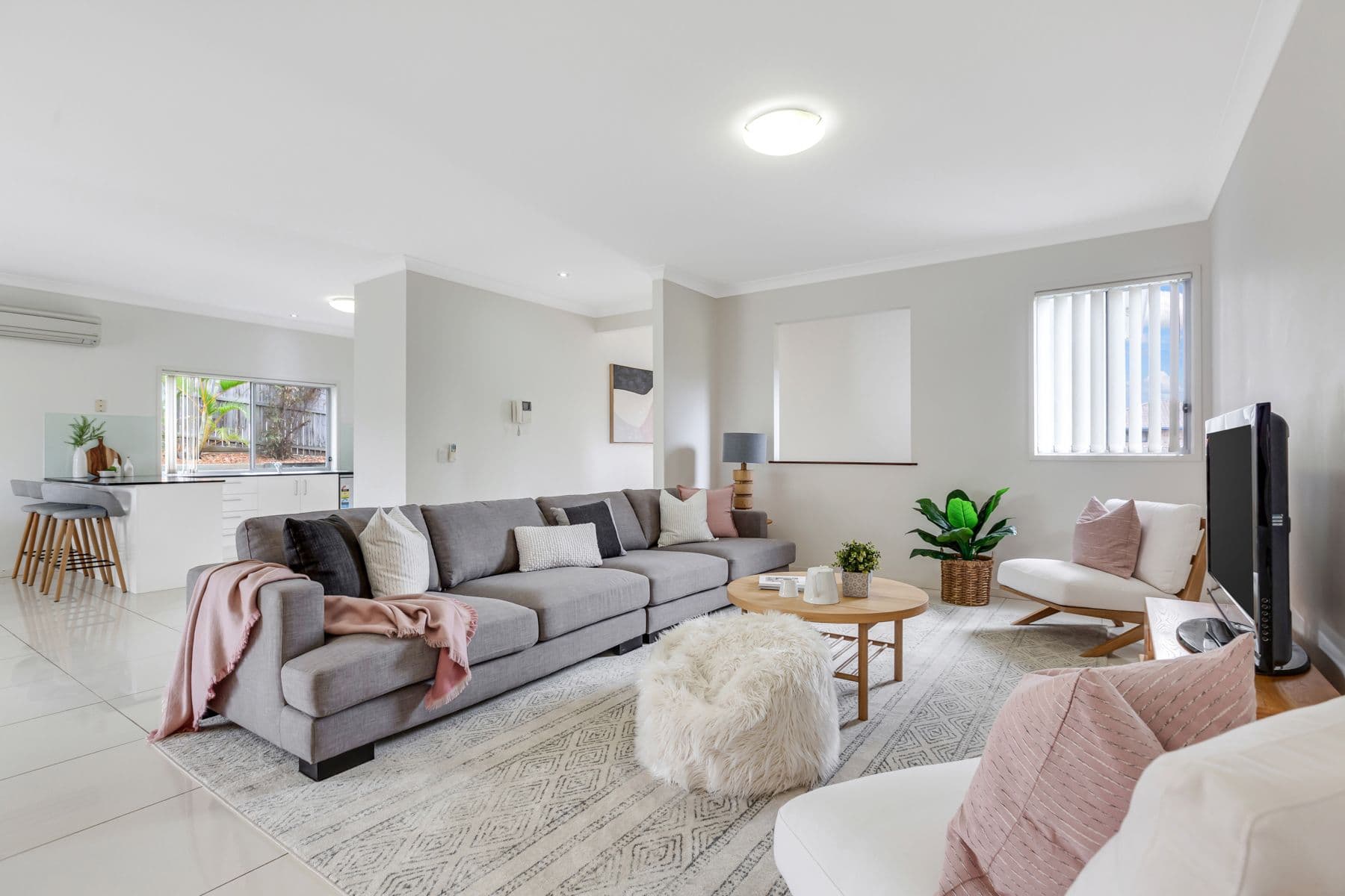5 Sunbeam Court, Eatons Hill QLD 4037, Eatons Hill - Thumbnail 2