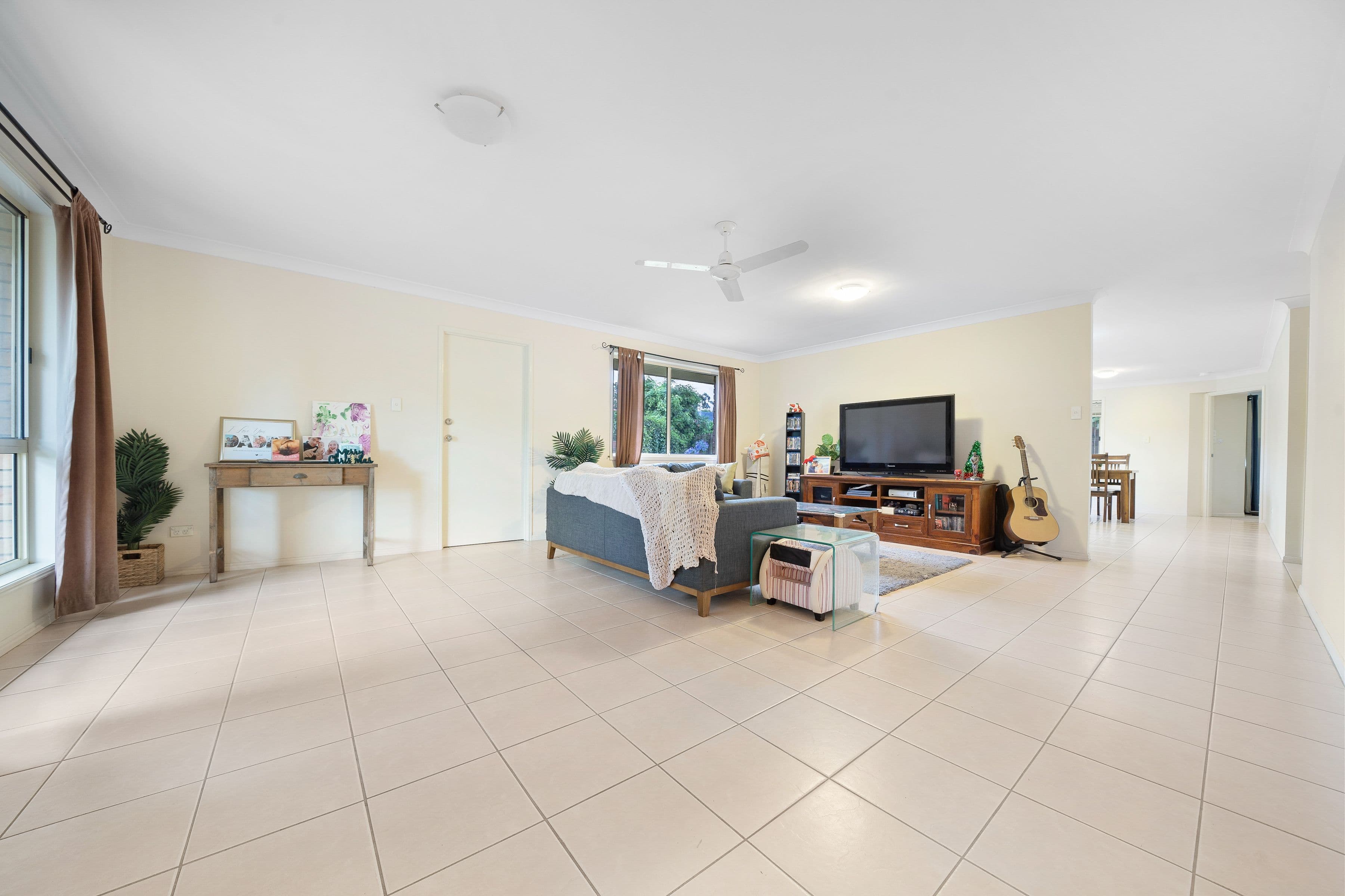 22 Lincoln Court, Heritage Park QLD 4118, Heritage Park - Thumbnail 4