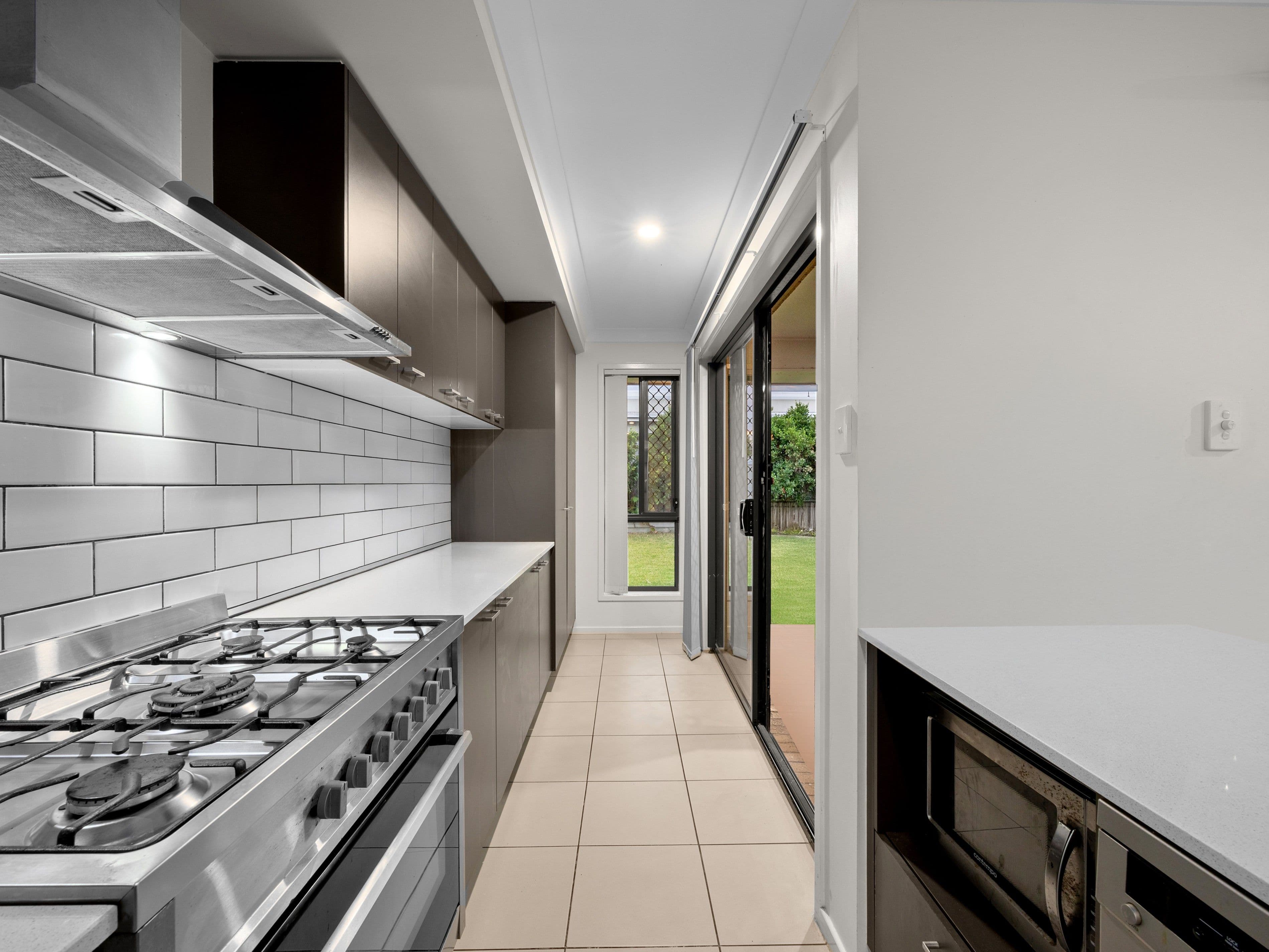 6 Lomond Street, South Ripley QLD 4306, South Ripley - Thumbnail 7