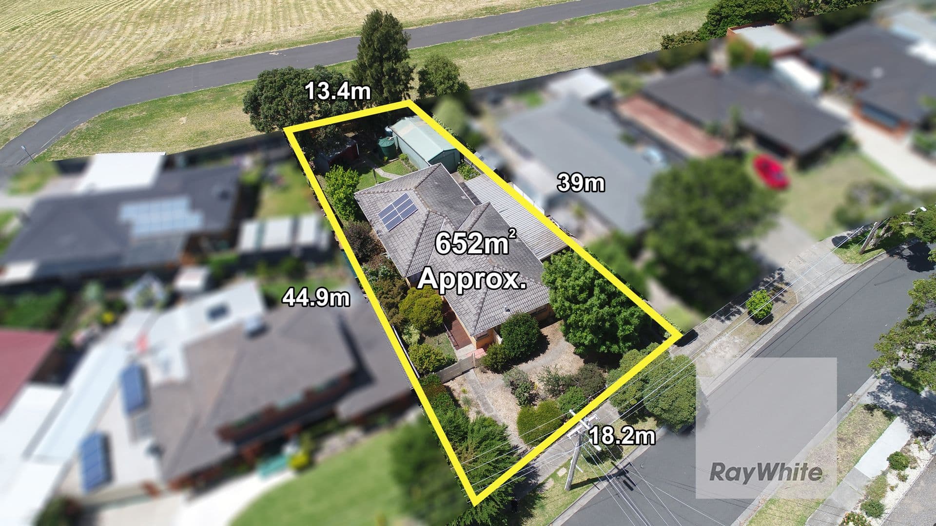42 Linacre Crescent, Gladstone Park VIC 3043, Gladstone Park - Thumbnail 2