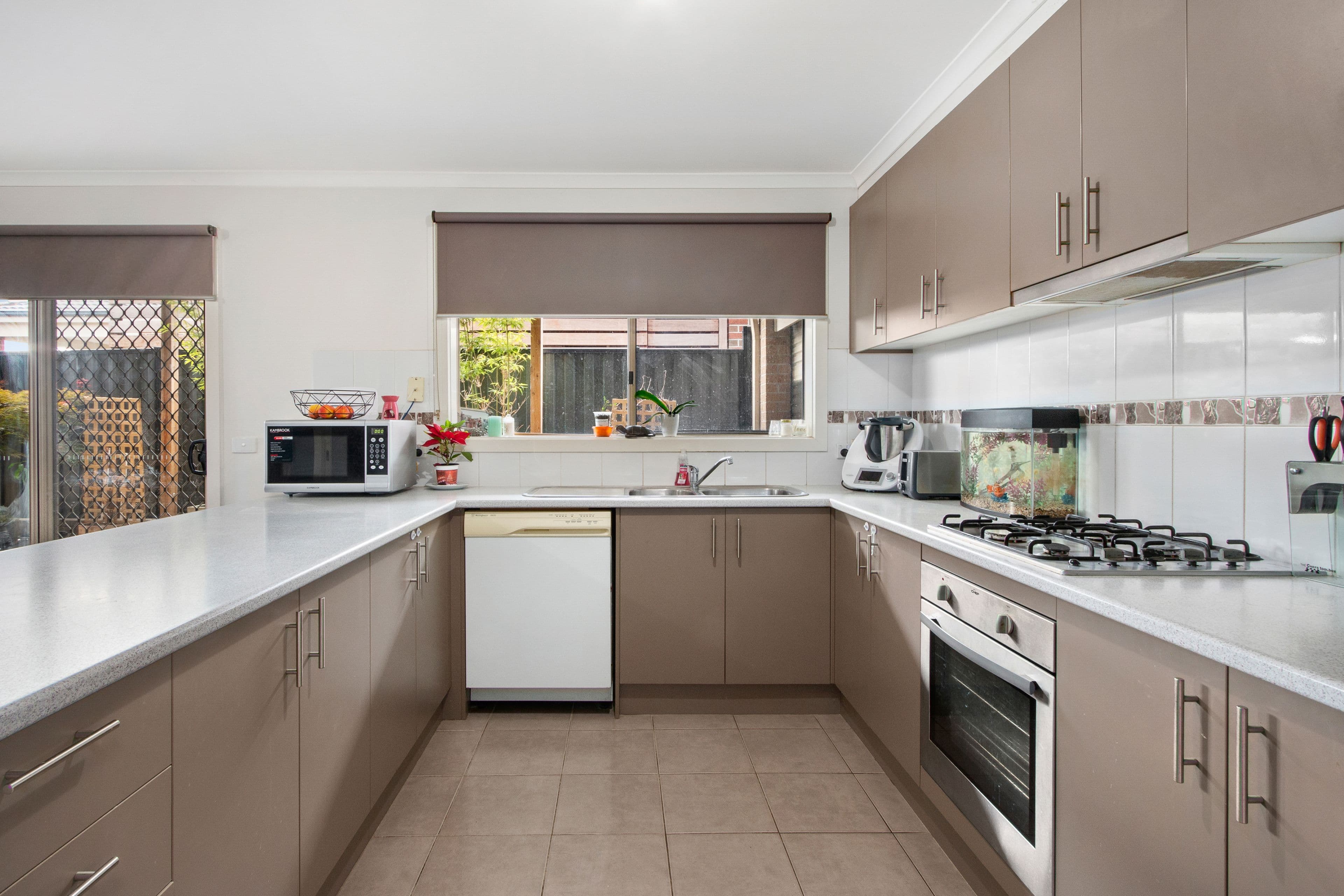 106 Windermere Boulevard, Pakenham VIC 3810, Pakenham - Thumbnail 4