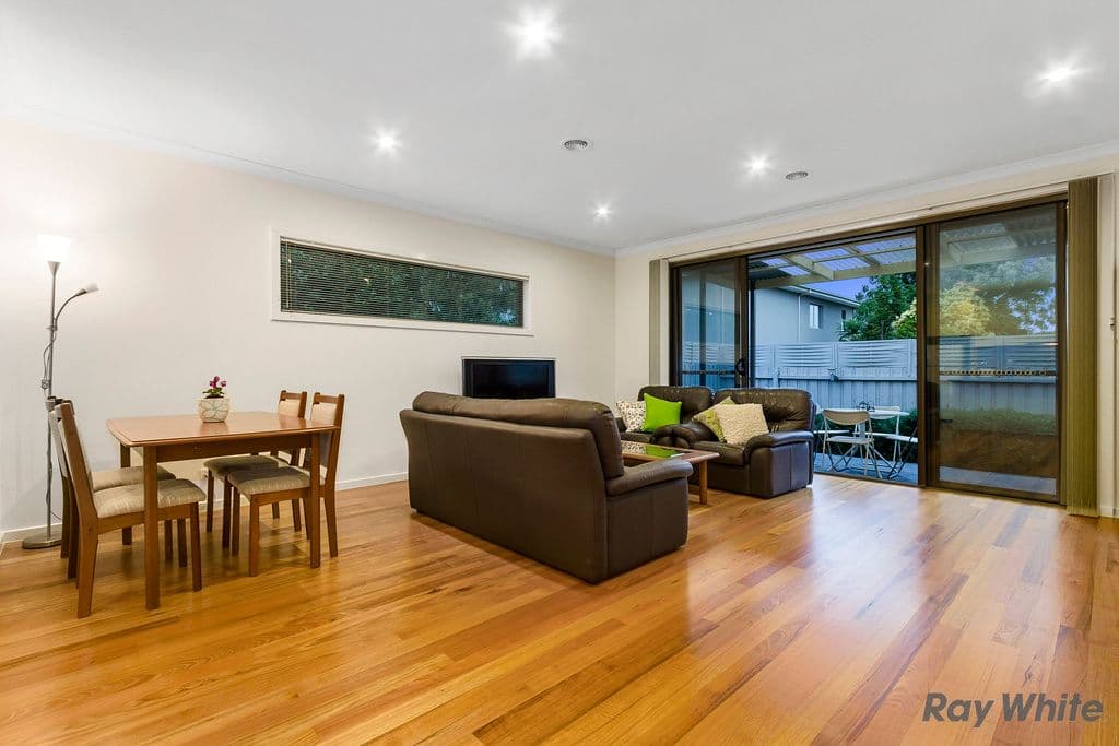 30 Diamond Avenue, Glen Waverley VIC 3150, Glen Waverley - Thumbnail 3