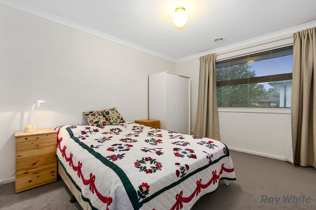 30 Diamond Avenue, Glen Waverley VIC 3150, Glen Waverley - Thumbnail 6