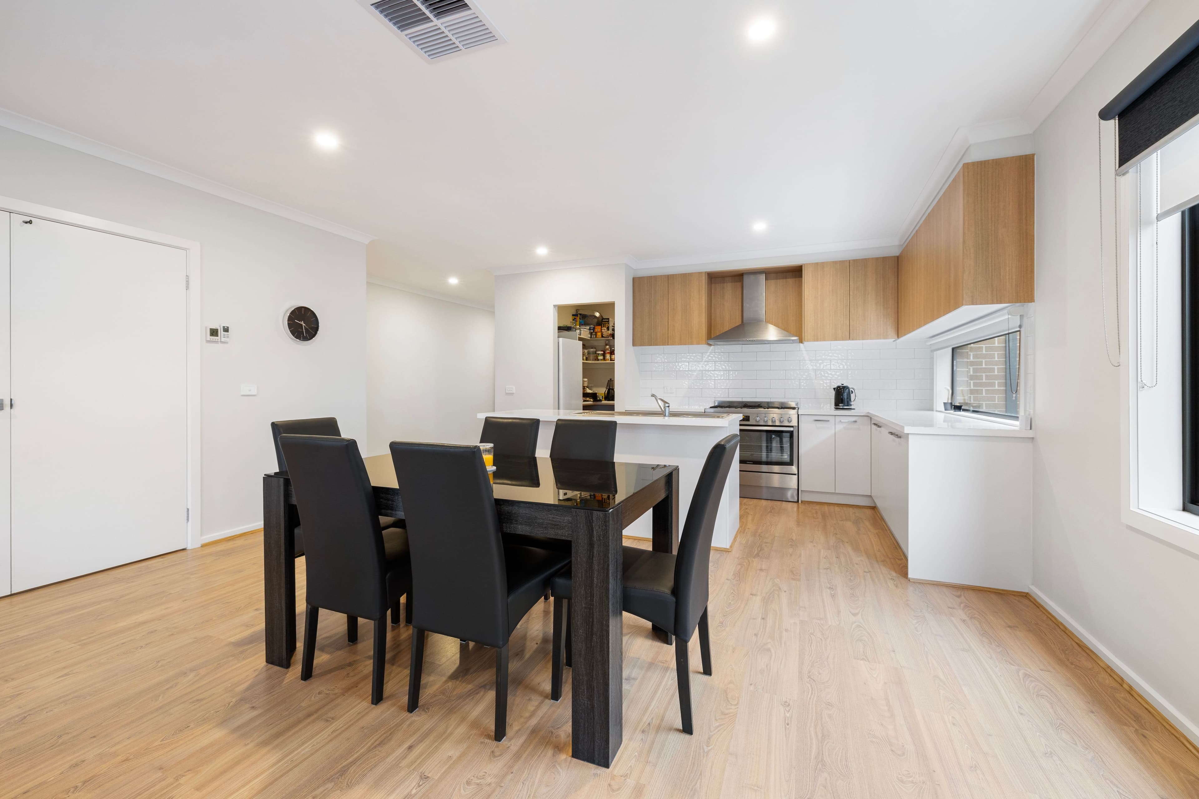 19 Sublime Point Road, Bacchus Marsh VIC 3340, Bacchus Marsh - Thumbnail 4