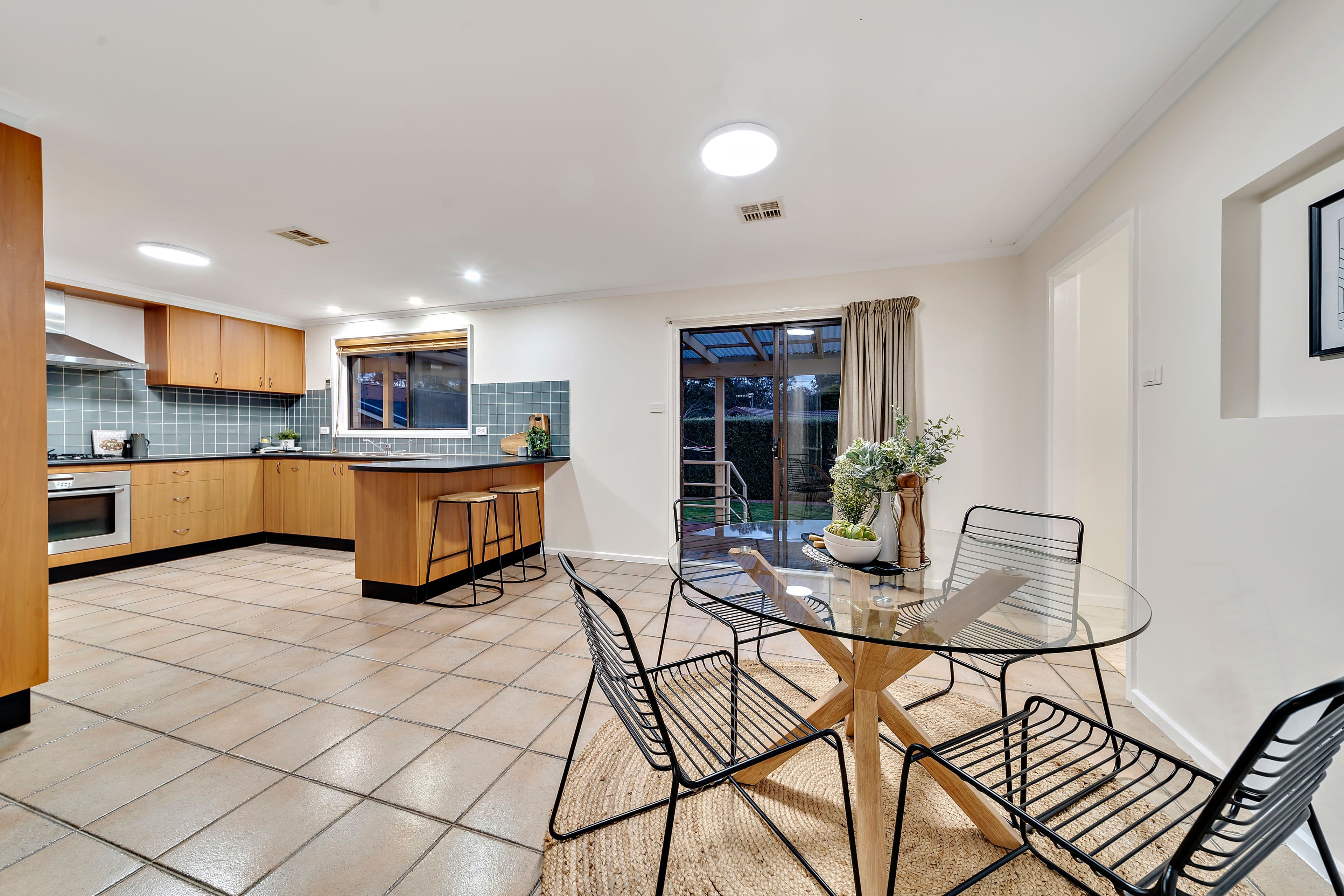 22 Crichton Crescent, Kambah ACT 2902, Kambah - Thumbnail 8