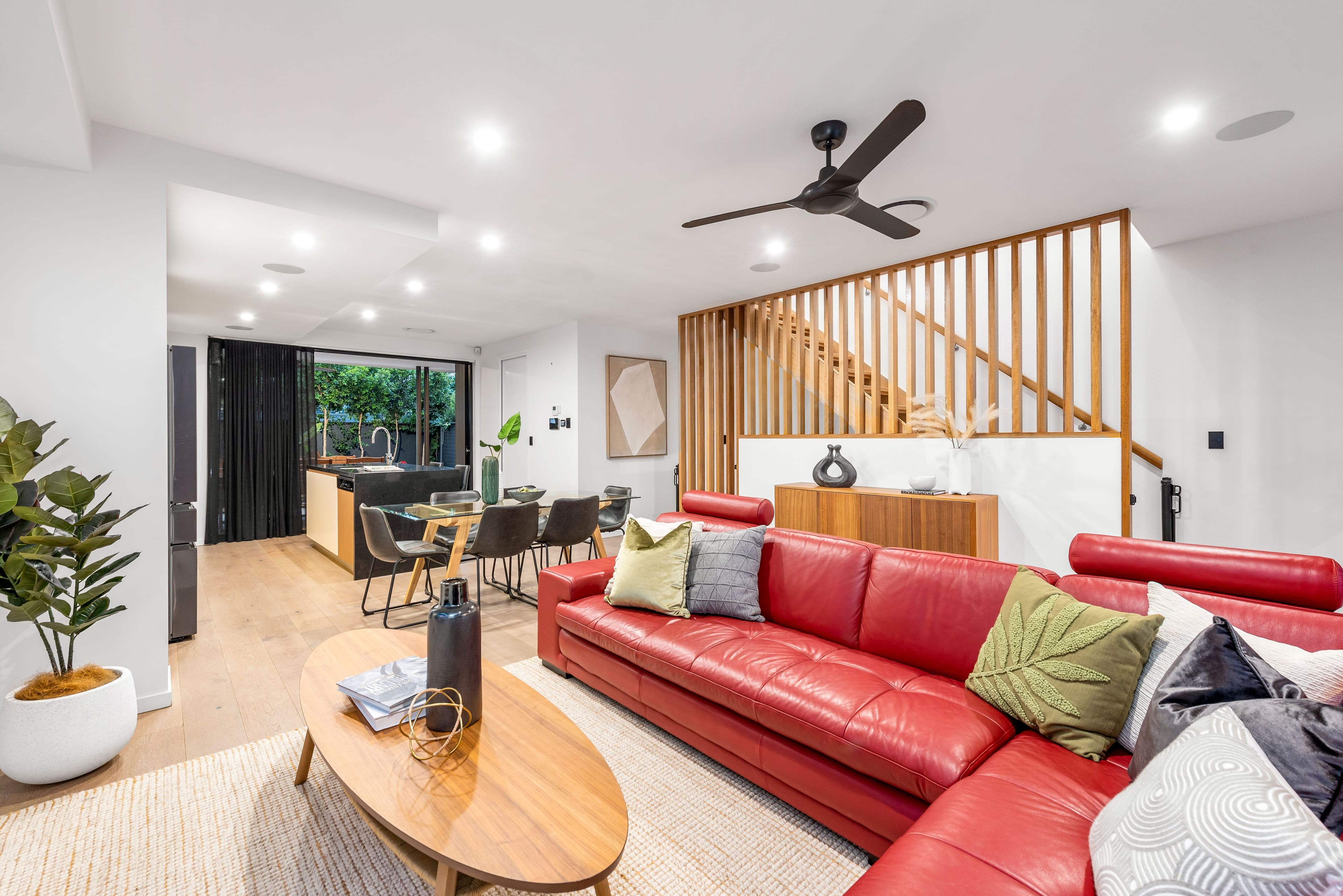66 Illowra Street, The Gap QLD 4061, The Gap - Thumbnail 2