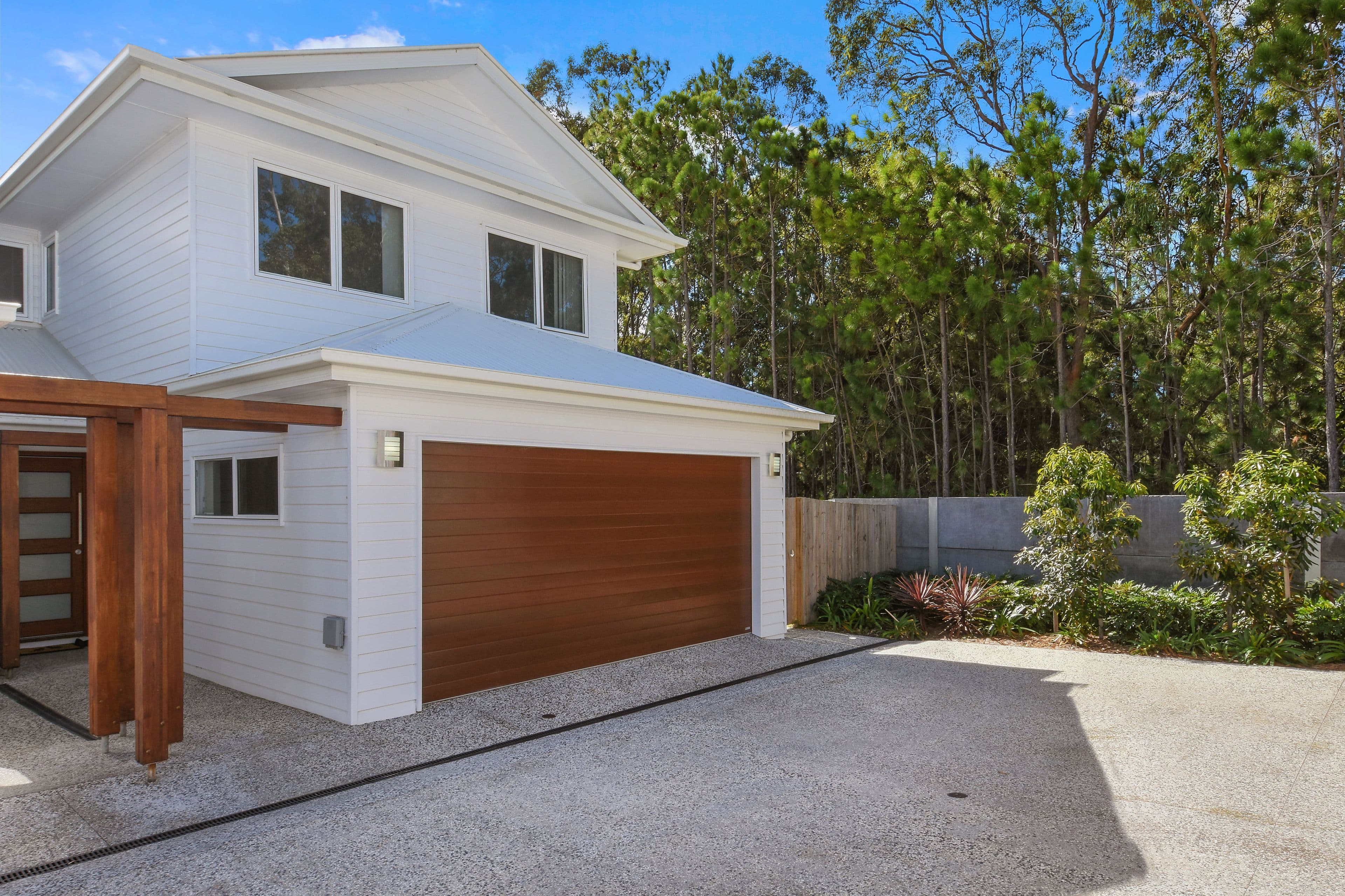 10 Sapphire Place, Elanora QLD 4221, Elanora - Thumbnail 3