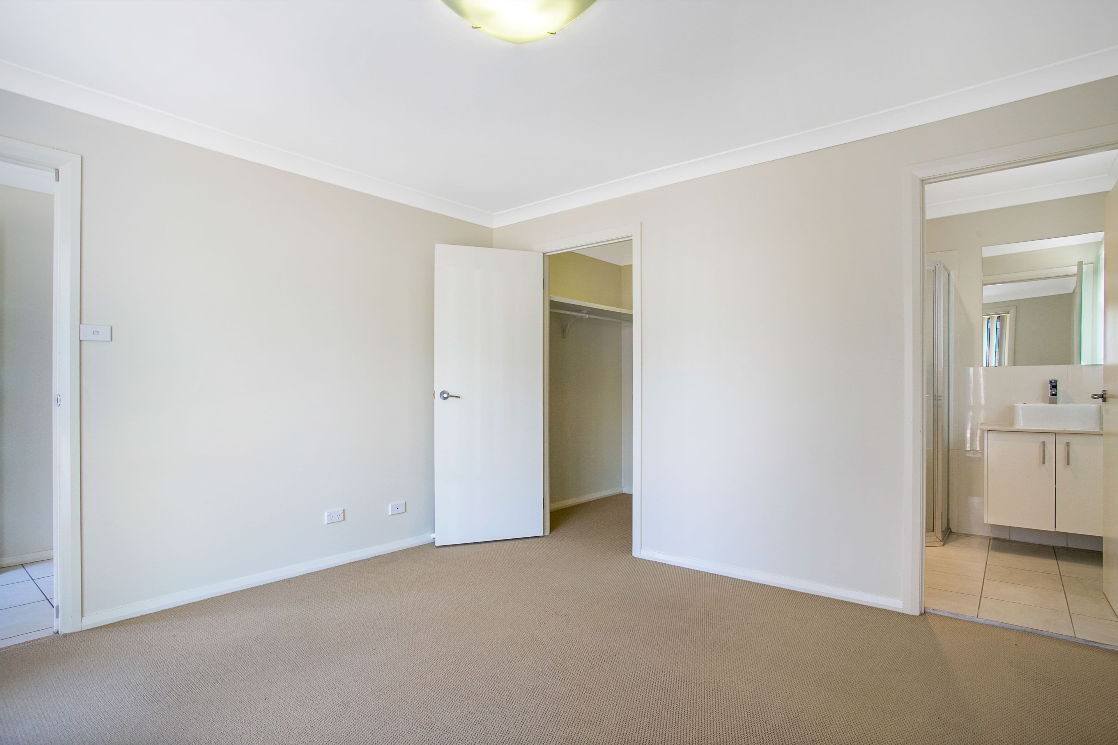 21 Regal Park Drive, Tamworth NSW 2340, Tamworth - Thumbnail 7
