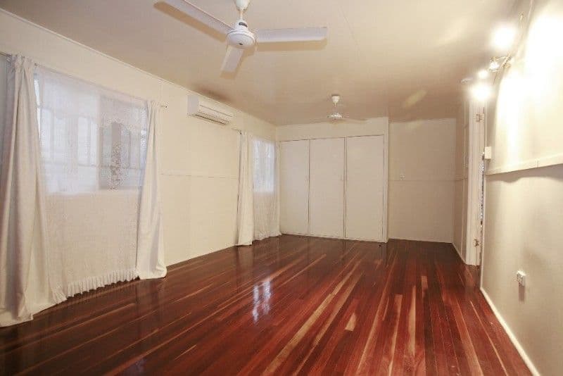 57 Hughes Street, HERMIT PARK QLD 4812, Hermit Park - Thumbnail 6