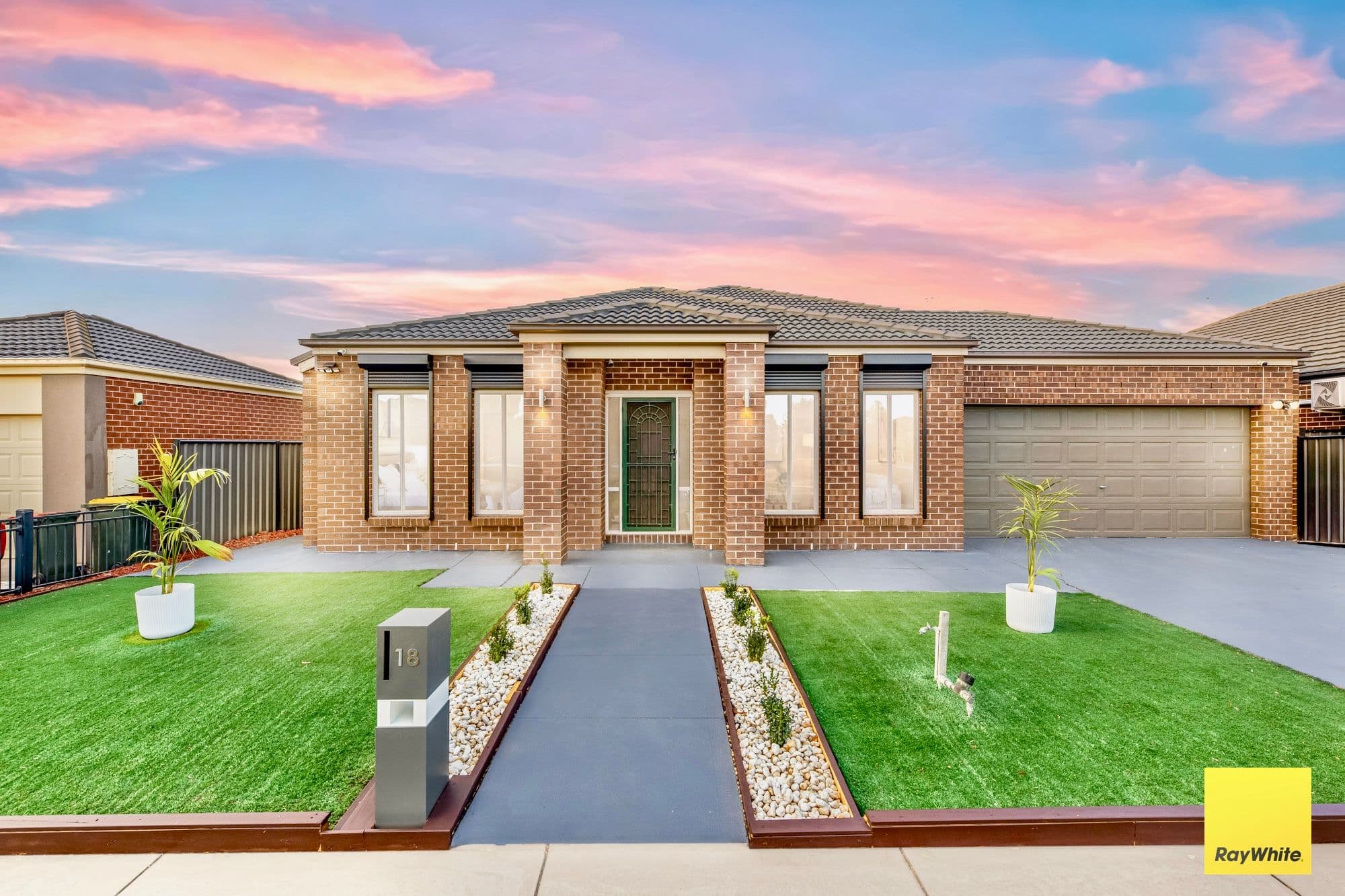 18 Kinnear Avenue, Tarneit VIC 3029, Tarneit - Image 1