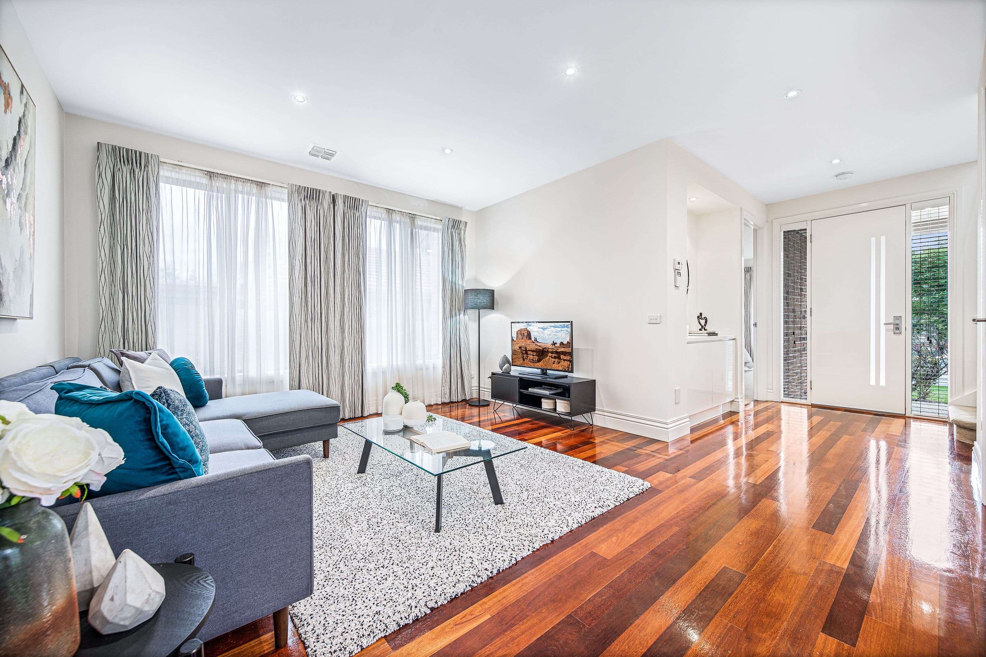 4A Pimm Court, Glen Waverley VIC 3150, Glen Waverley - Thumbnail 2