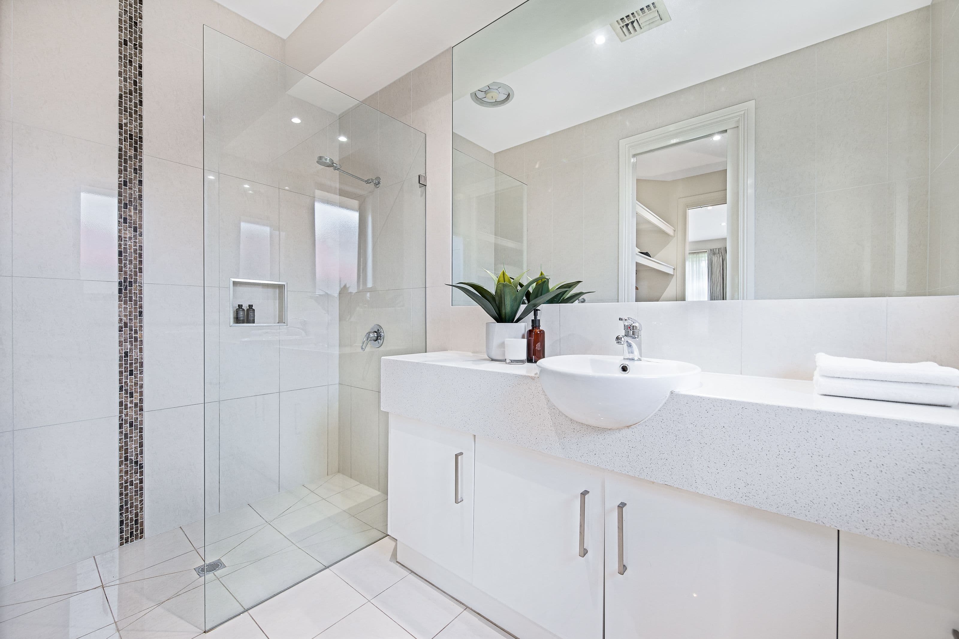 4A Pimm Court, Glen Waverley VIC 3150, Glen Waverley - Thumbnail 7