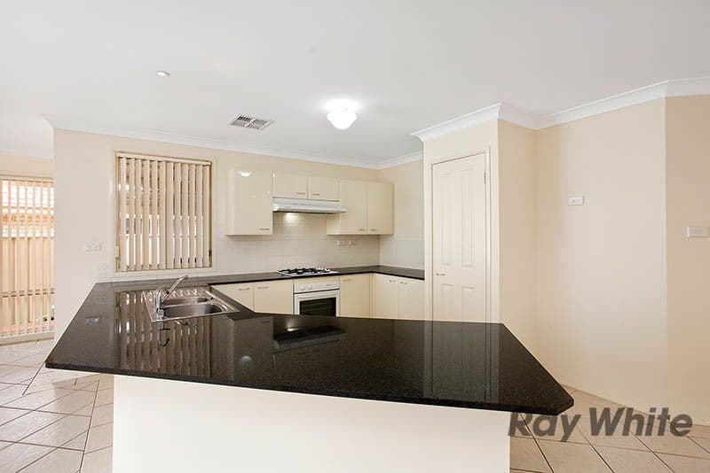 48 Jindabyne Road, FLINDERS NSW 2529, Flinders - Thumbnail 3