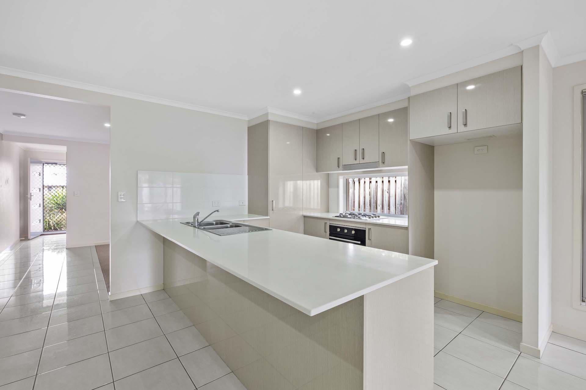 9 Finch Close, Dakabin QLD 4503, Dakabin - Thumbnail 4