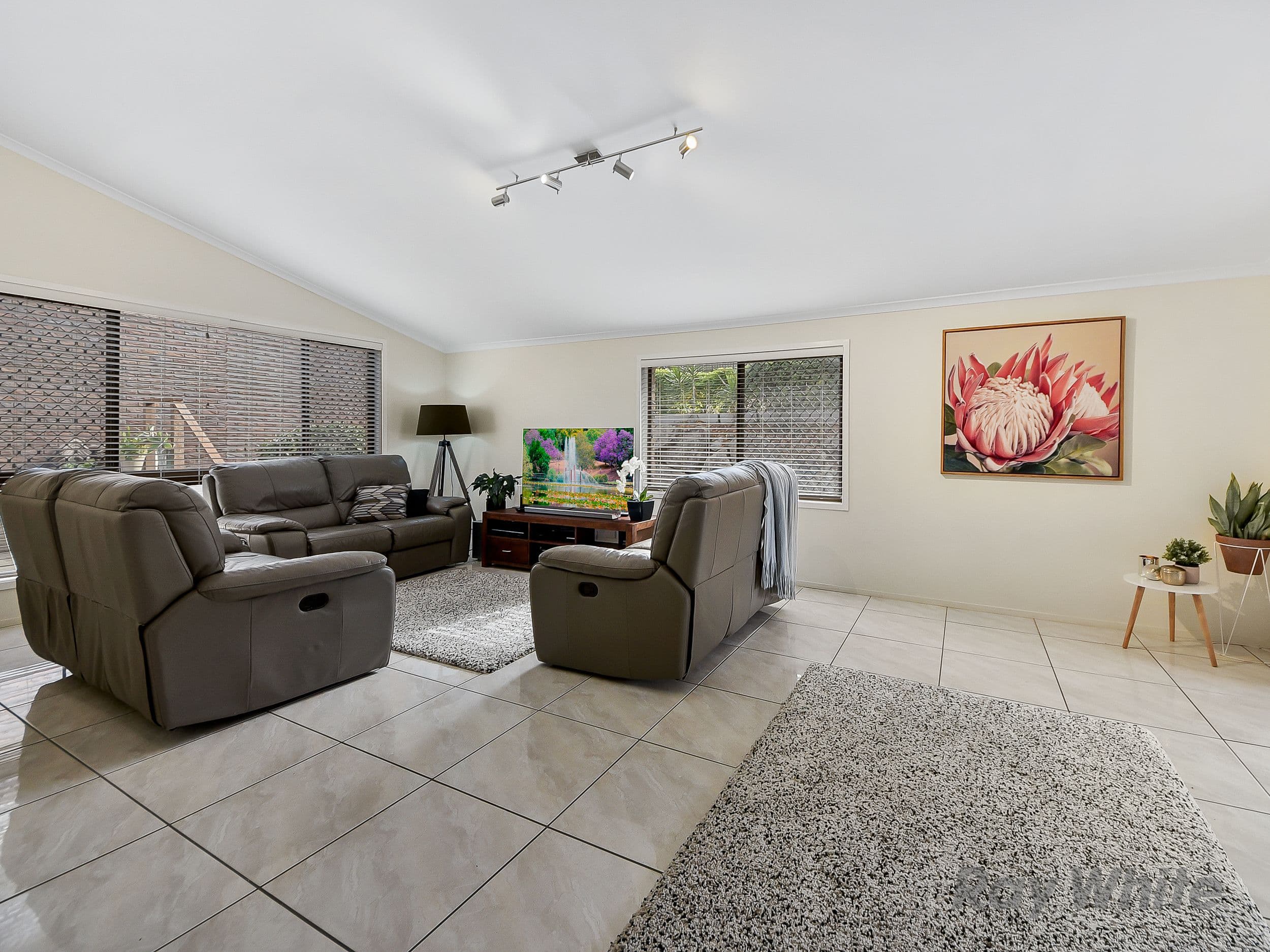 2067 Mount Fox Road, Mount Fox, QLD, Bracken Ridge - Thumbnail 3