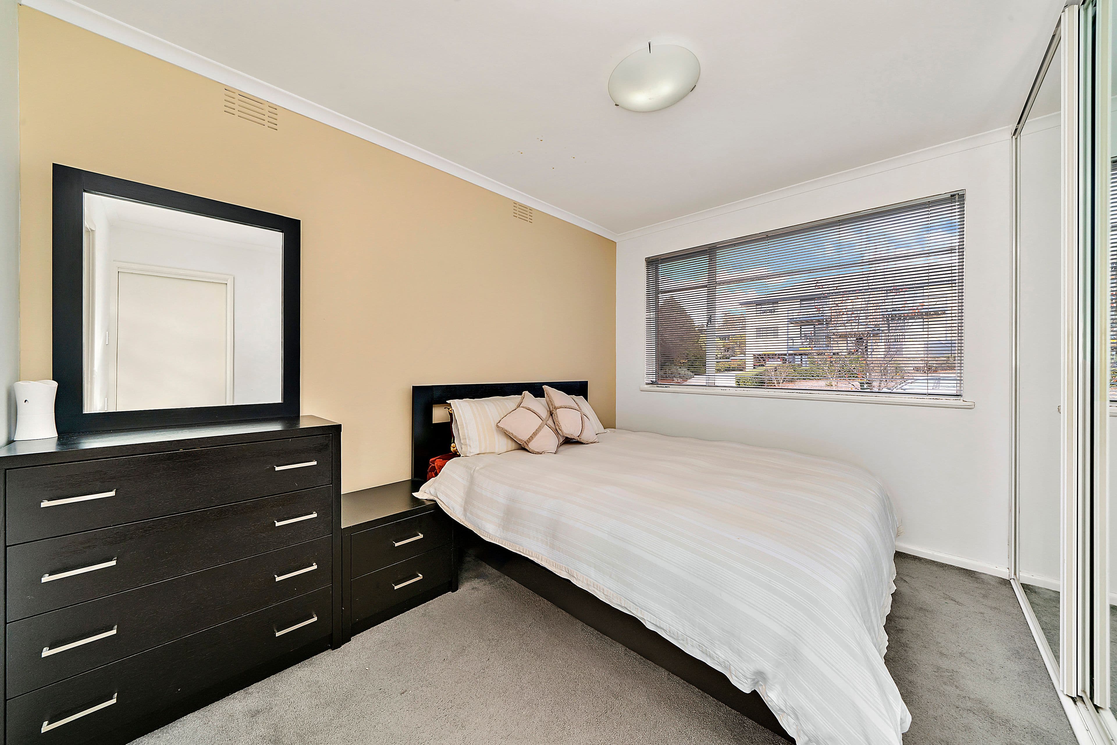 4 Nuyts Street, Red Hill ACT 2603, Red Hill - Thumbnail 3