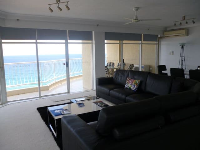238 The Esplanade, Burleigh Heads QLD 4220, Burleigh Heads - Thumbnail 7