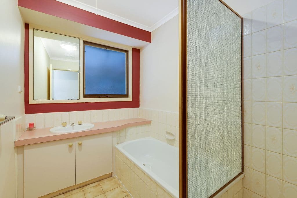72 Derby Drive, Epping VIC 3076, Epping - Thumbnail 7