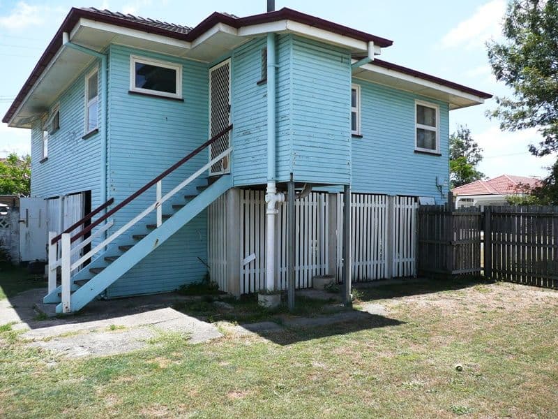13 Vega Street, Upper Mount Gravatt QLD 4122, Upper Mount Gravatt - Thumbnail 2