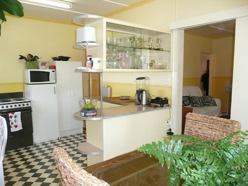 13 Vega Street, Upper Mount Gravatt QLD 4122, Upper Mount Gravatt - Thumbnail 4