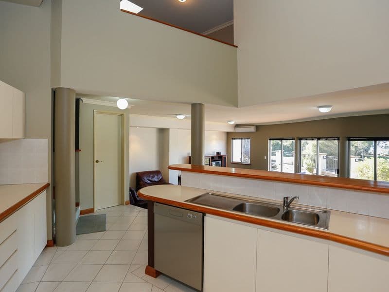 146 Joel Terrace, MOUNT LAWLEY WA 6050, Mount Lawley - Thumbnail 6