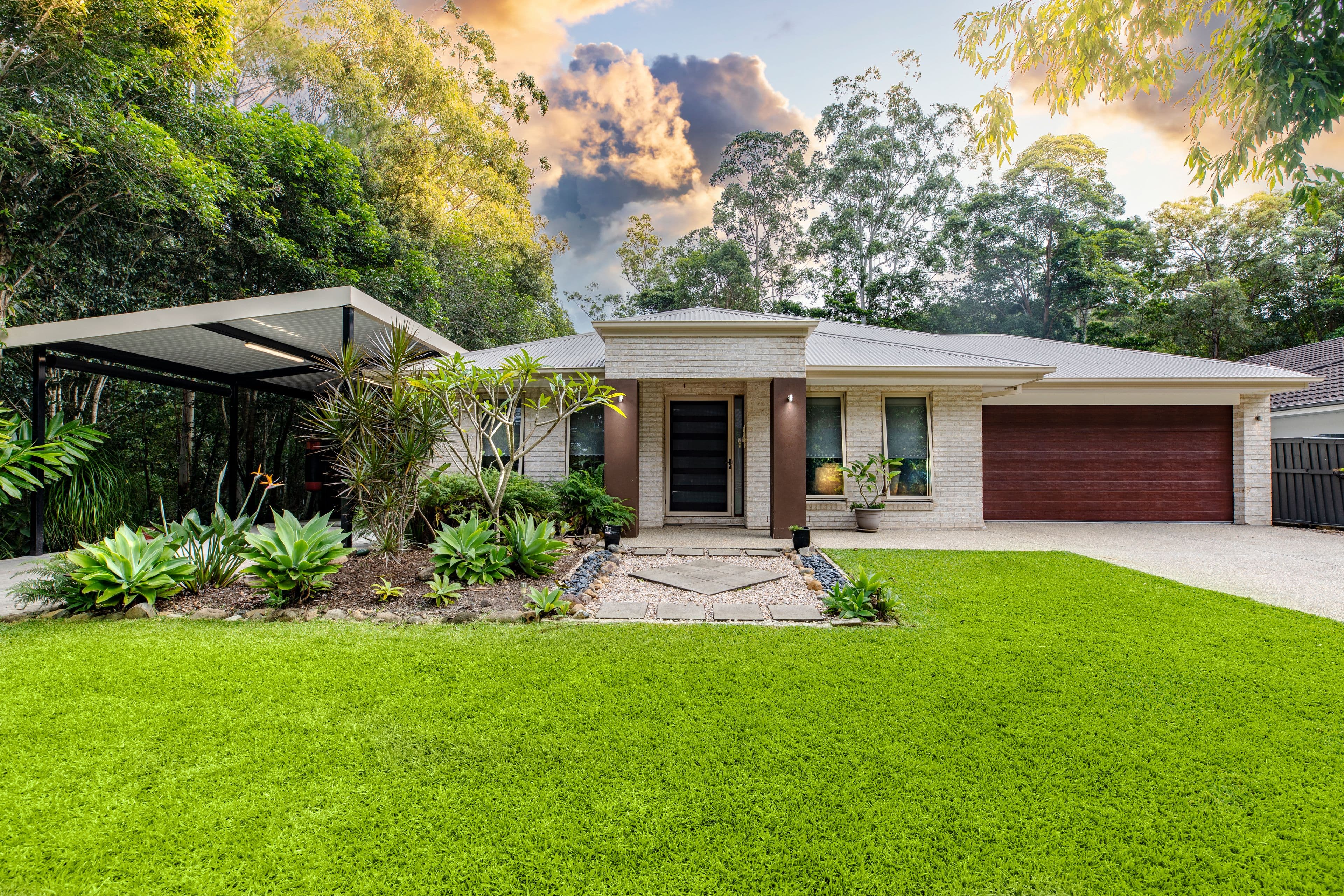 4 Lowe Court, Maudsland QLD 4210, Maudsland - Image 1