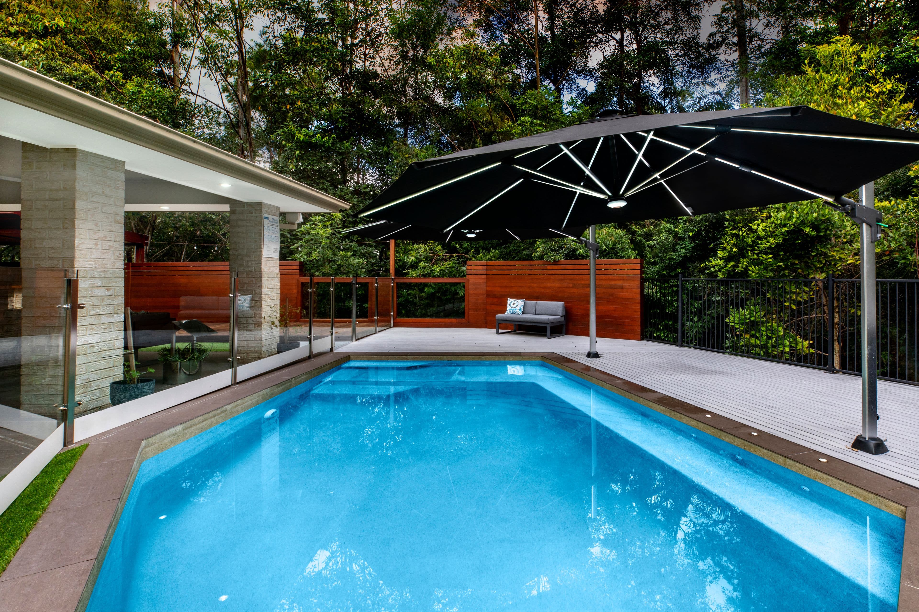 4 Lowe Court, Maudsland QLD 4210, Maudsland - Thumbnail 2