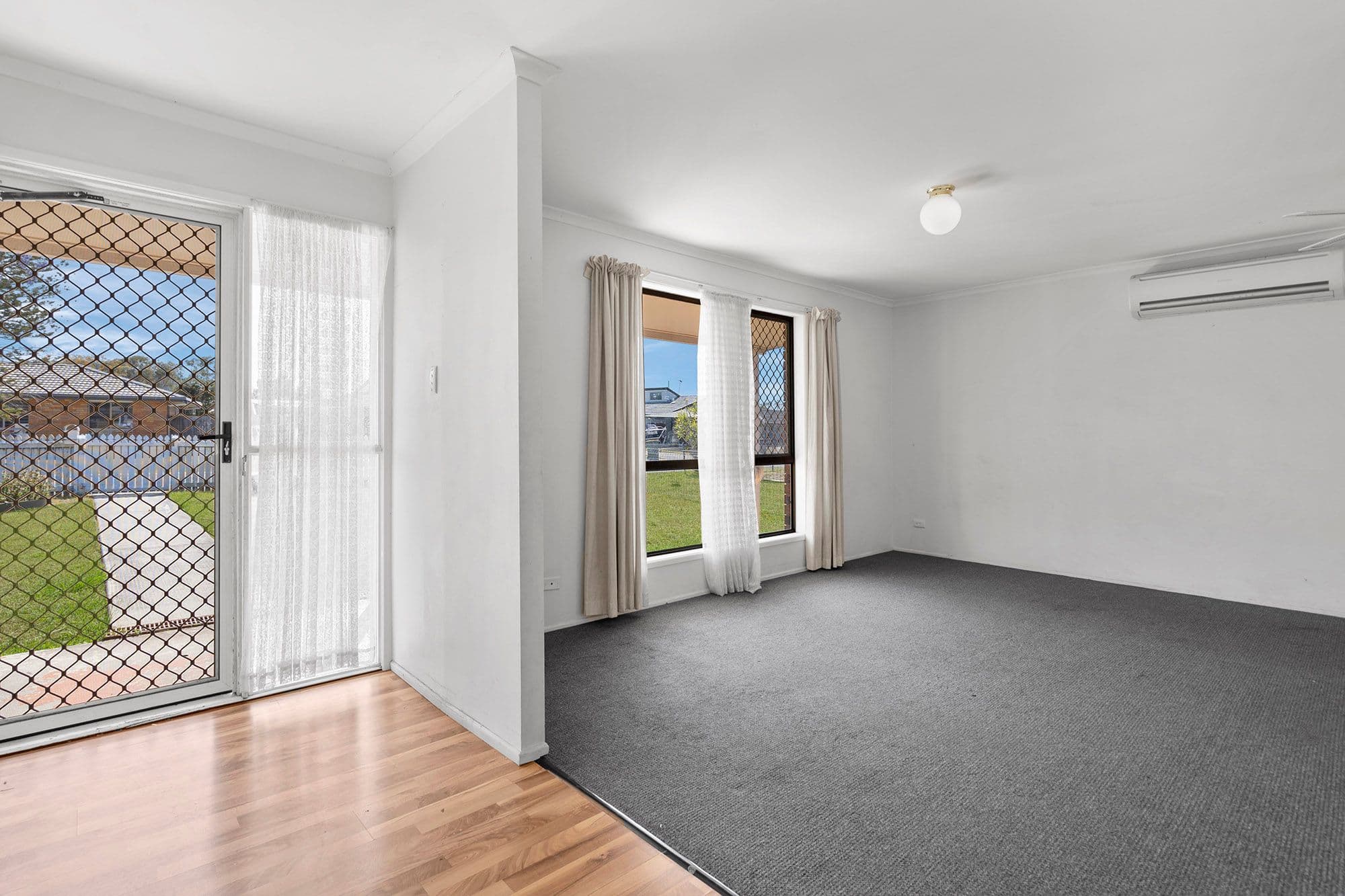 14 Glendevon Crescent, Mount Warren Park QLD 4207, Mount Warren Park - Thumbnail 5