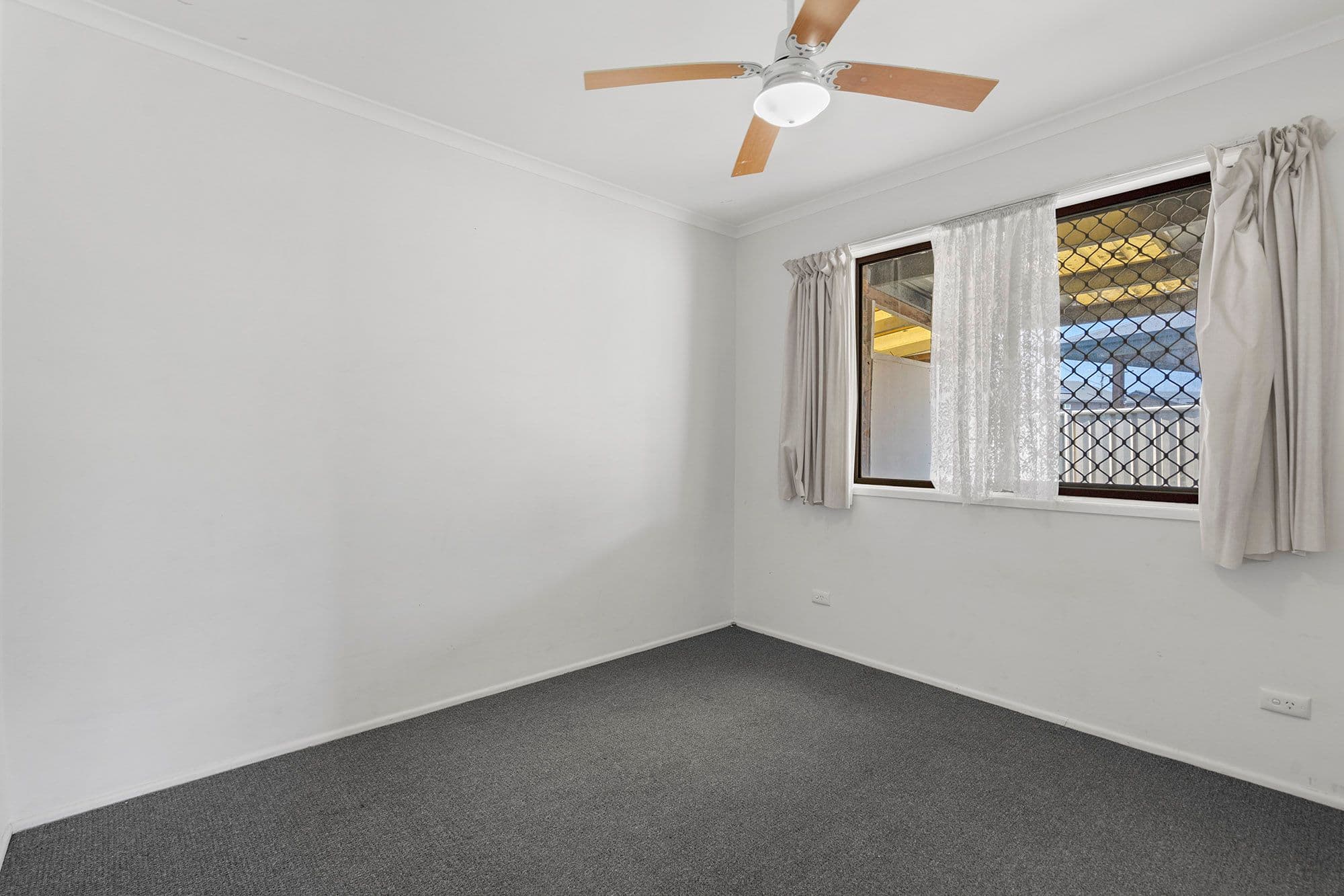 14 Glendevon Crescent, Mount Warren Park QLD 4207, Mount Warren Park - Thumbnail 8